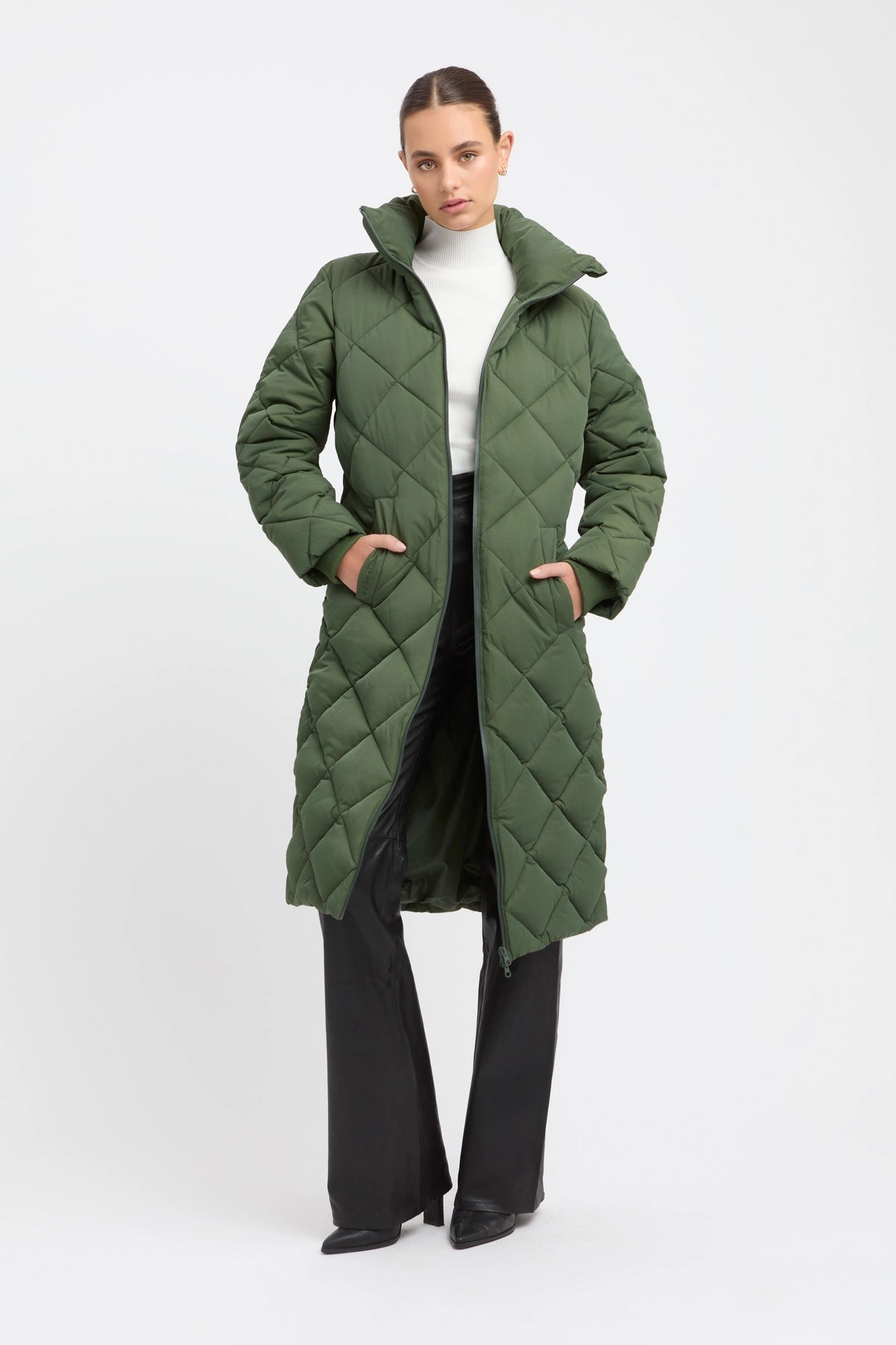 Camden Puffer Soft Texture Stylish Shield