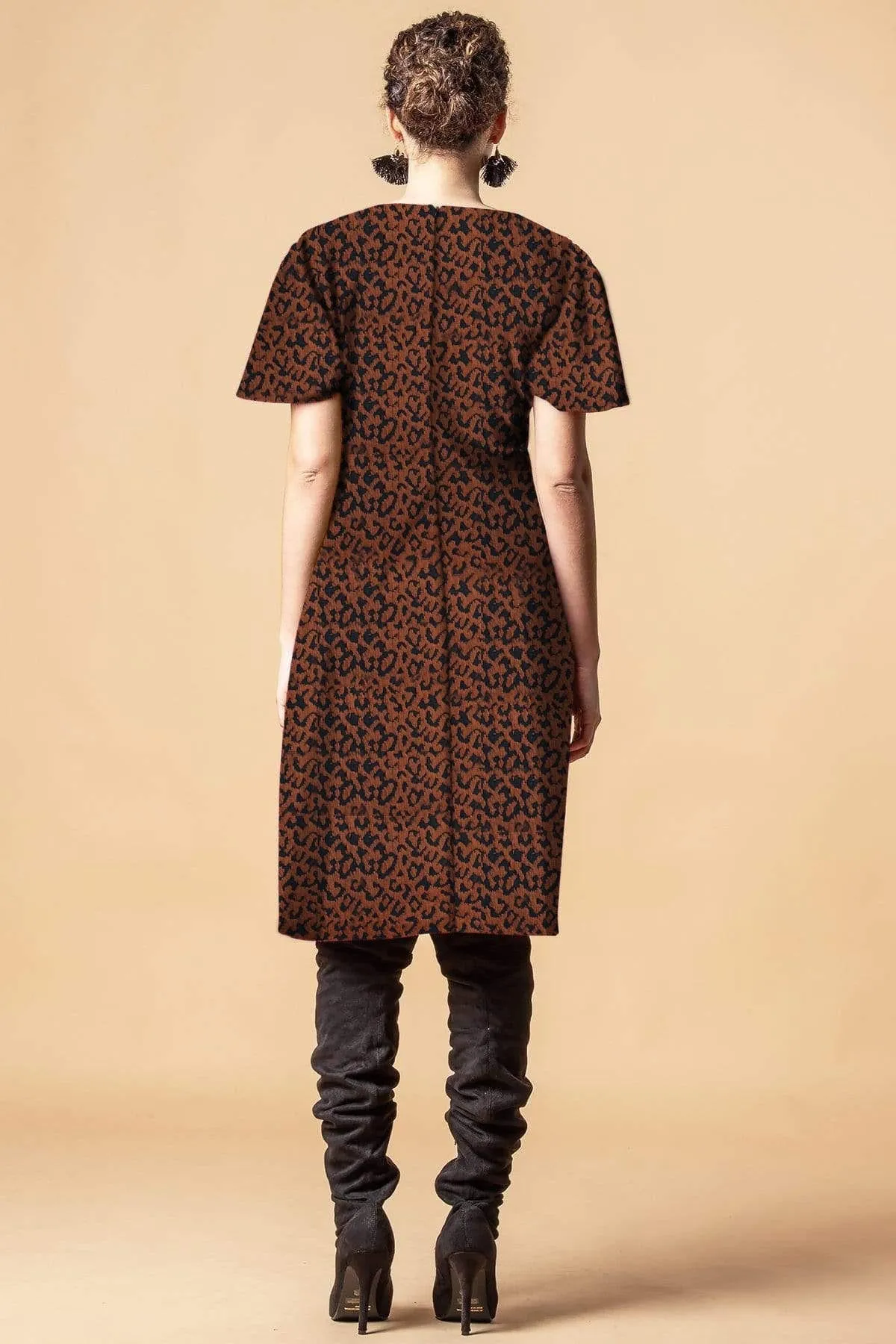 Happy Soul Cameo Dress - Mocha Fierce