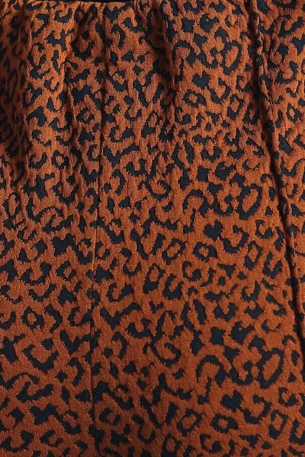 Cameo Dress - Mocha Fierce Eye Catching All-Day Fit