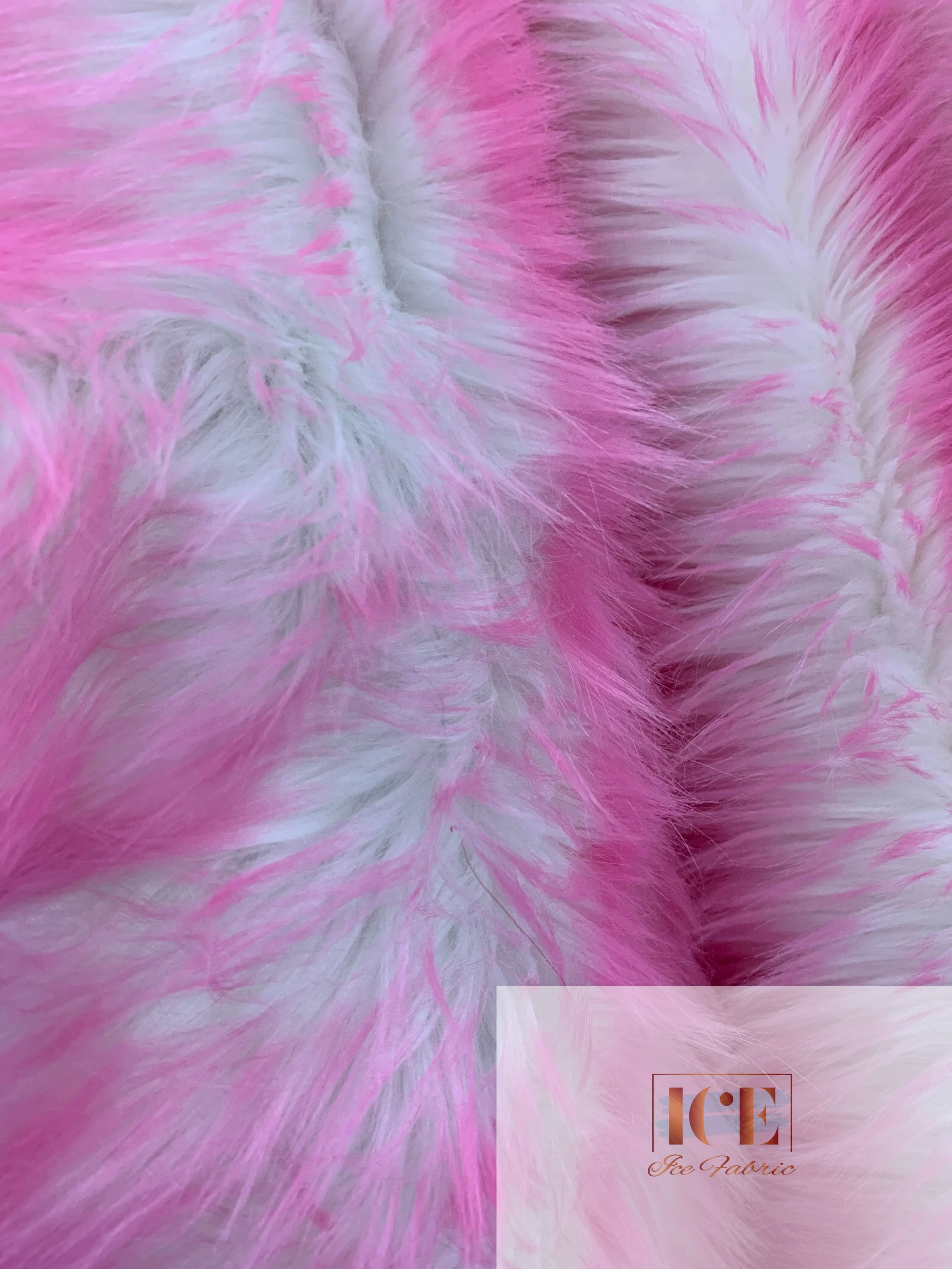 Canadian Fox 2 Tone Shaggy Long Pile Faux Fur Fabric For Blankets, Costumes, Bed Spread