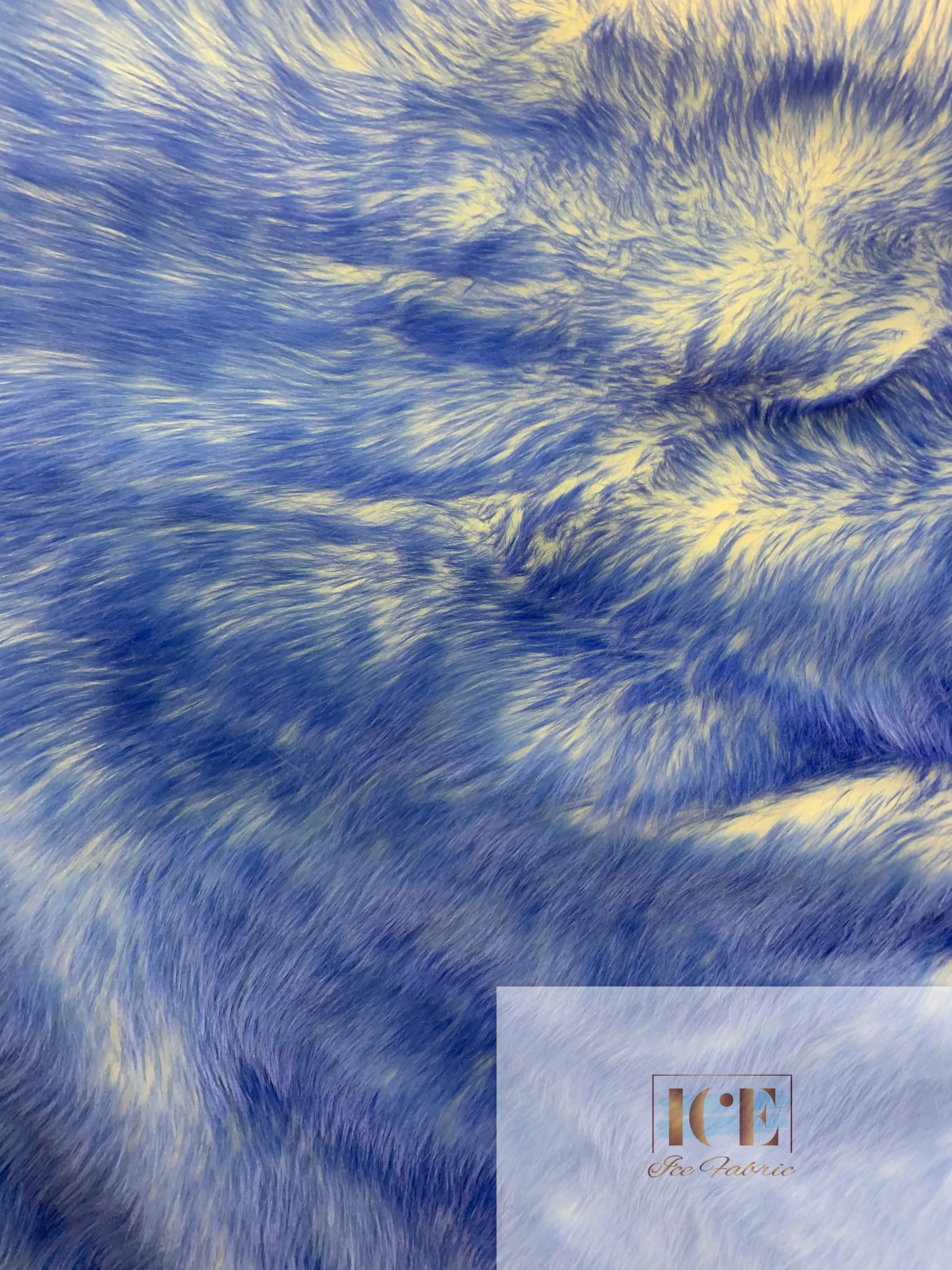 Canadian Fox 2 Tone Shaggy Long Pile Faux Fur Fabric For Blankets, Costumes, Bed Spread