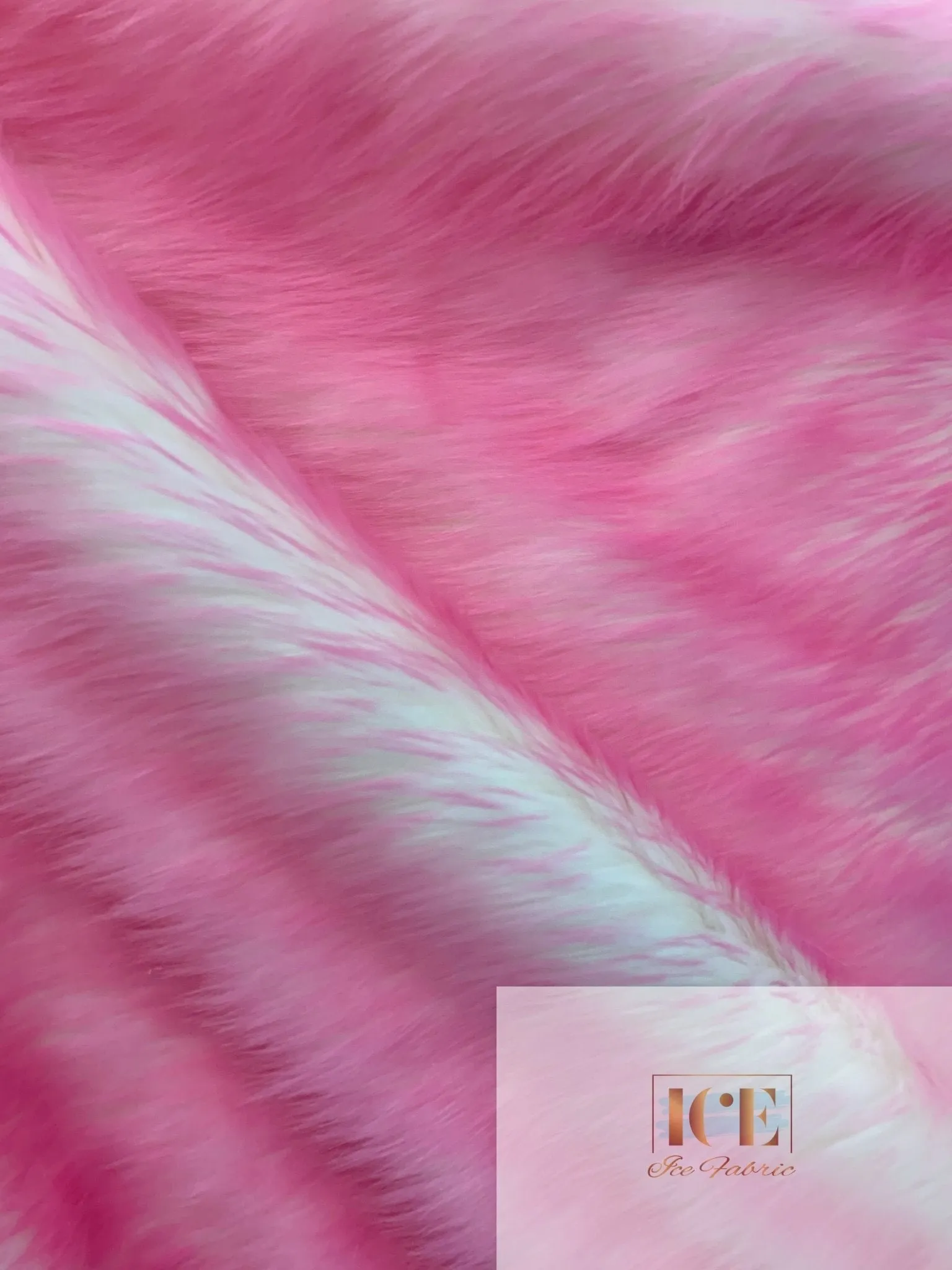 Canadian Fox 2 Tone Shaggy Long Pile Faux Fur Fabric For Blankets, Costumes, Bed Spread