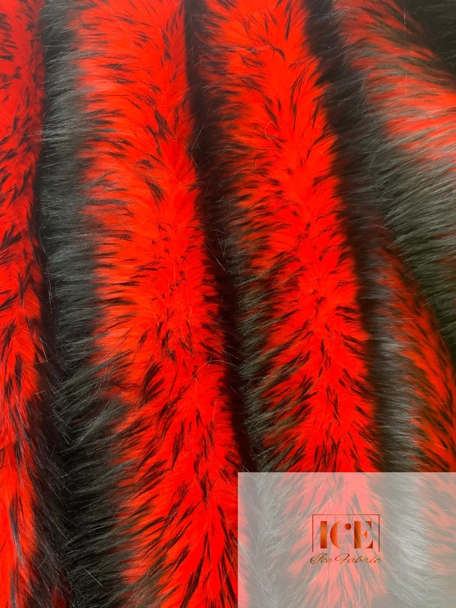 Canadian Fox 2 Tone Shaggy Long Pile Faux Fur Fabric For Blankets, Costumes, Bed Spread