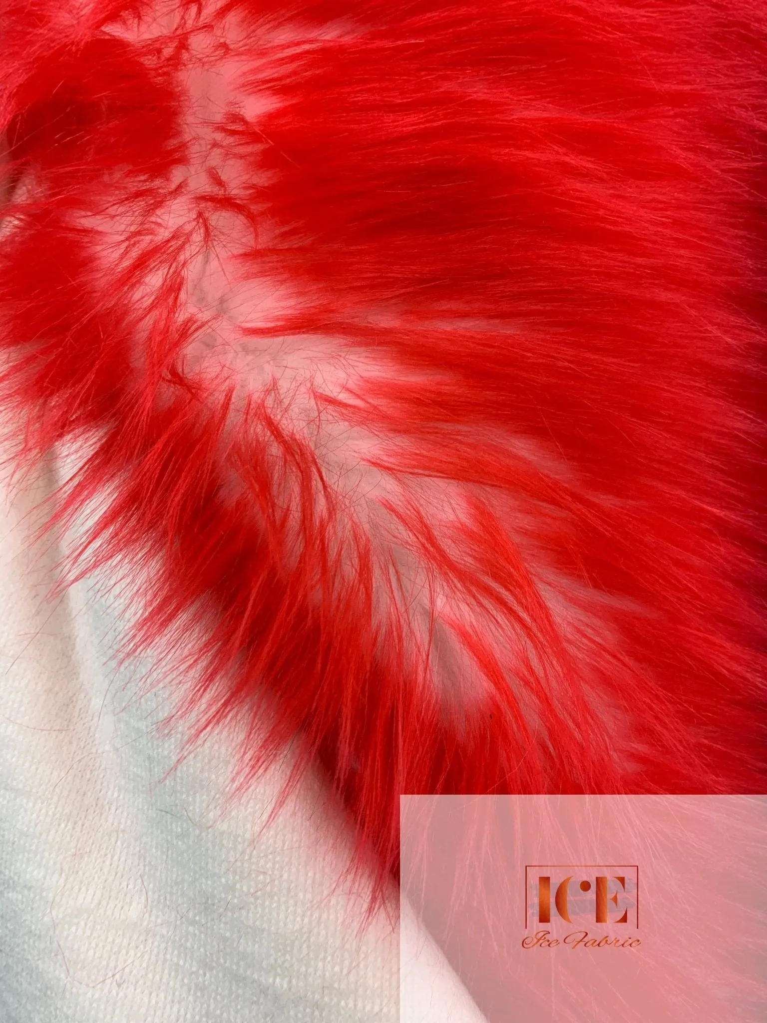 Canadian Fox 2 Tone Shaggy Long Pile Faux Fur Fabric For Blankets, Costumes, Bed Spread