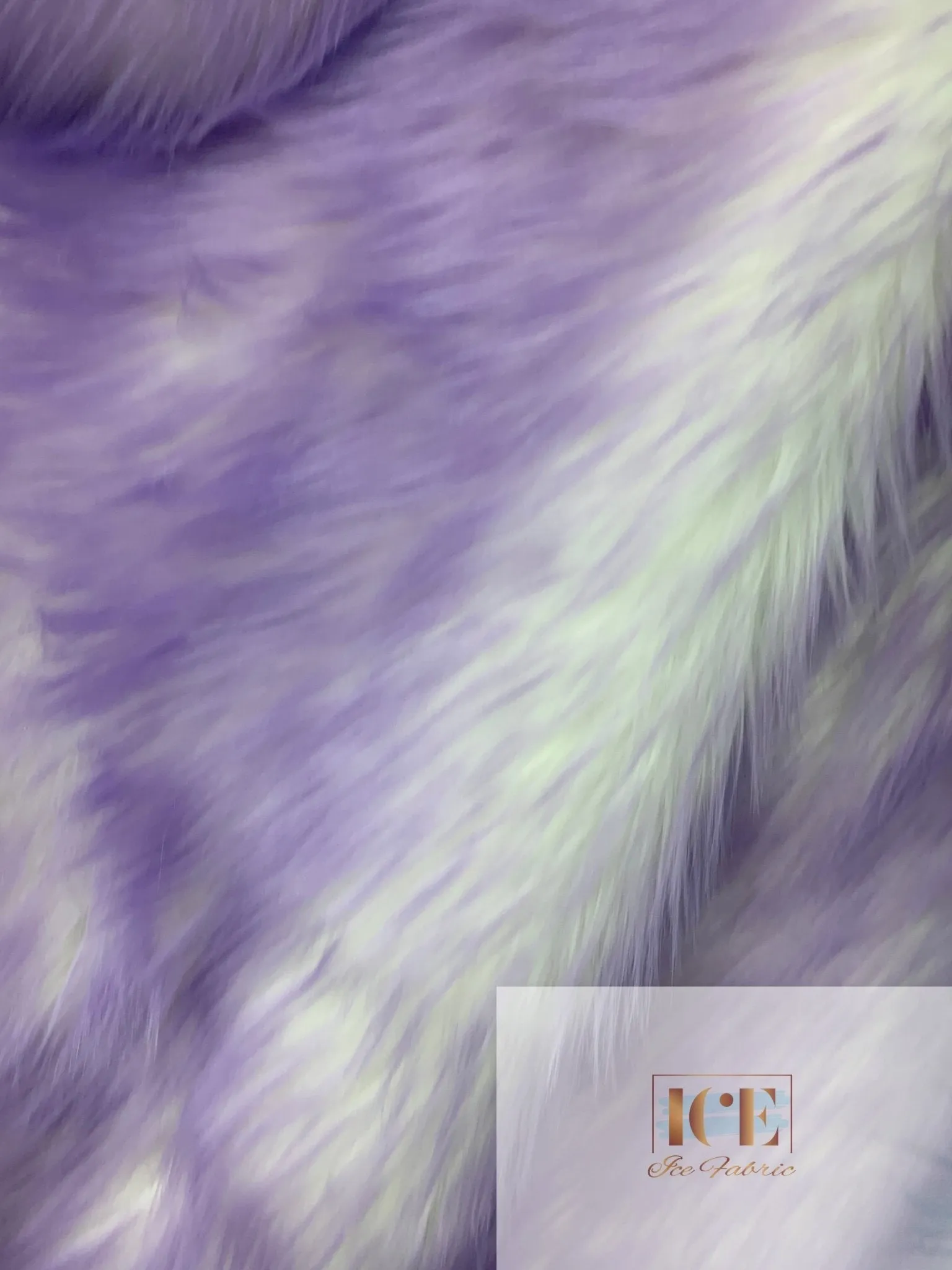 Canadian Fox 2 Tone Shaggy Long Pile Faux Fur Fabric For Blankets, Costumes, Bed Spread