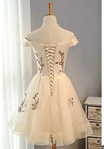 Cap Sleeves Embroidery Homecoming Dresses,Tulle Short Party Dresses,A Line Prom Dresses PFH0002