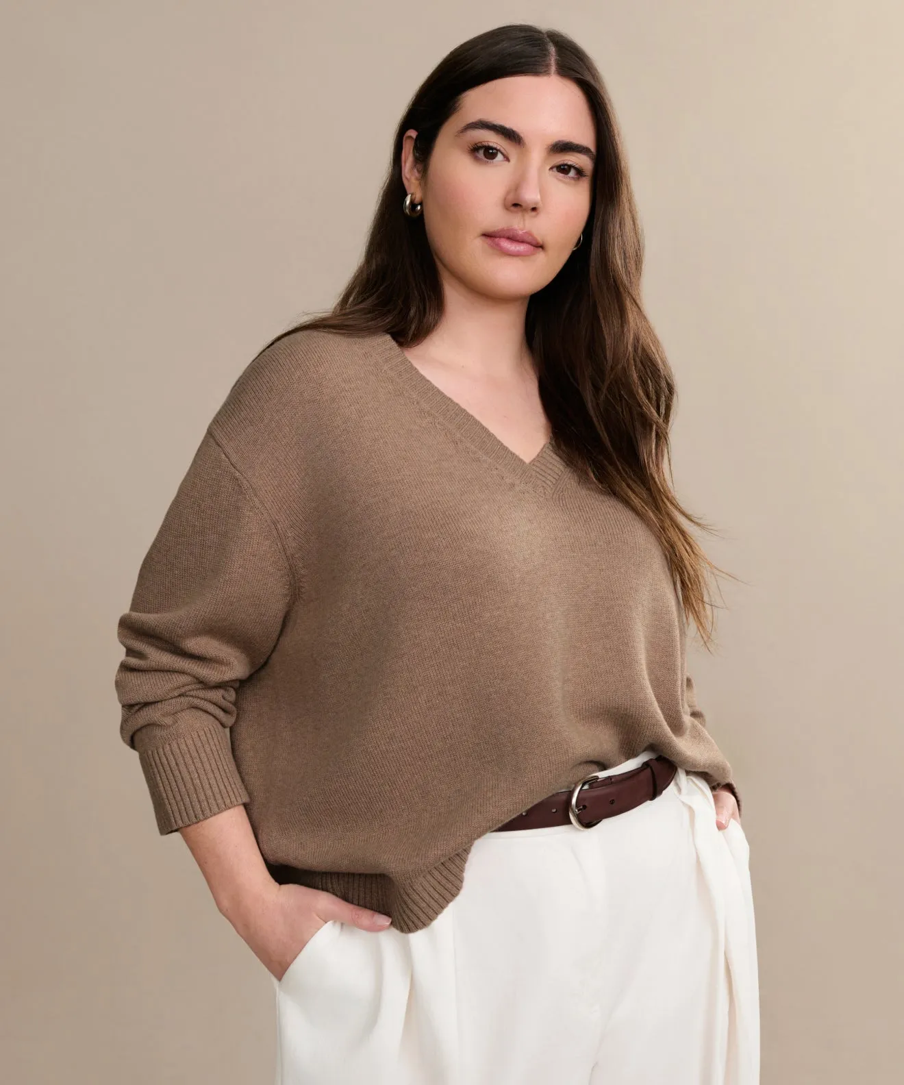 Simone V-Neck Light Reflective Yarn Stylish Design