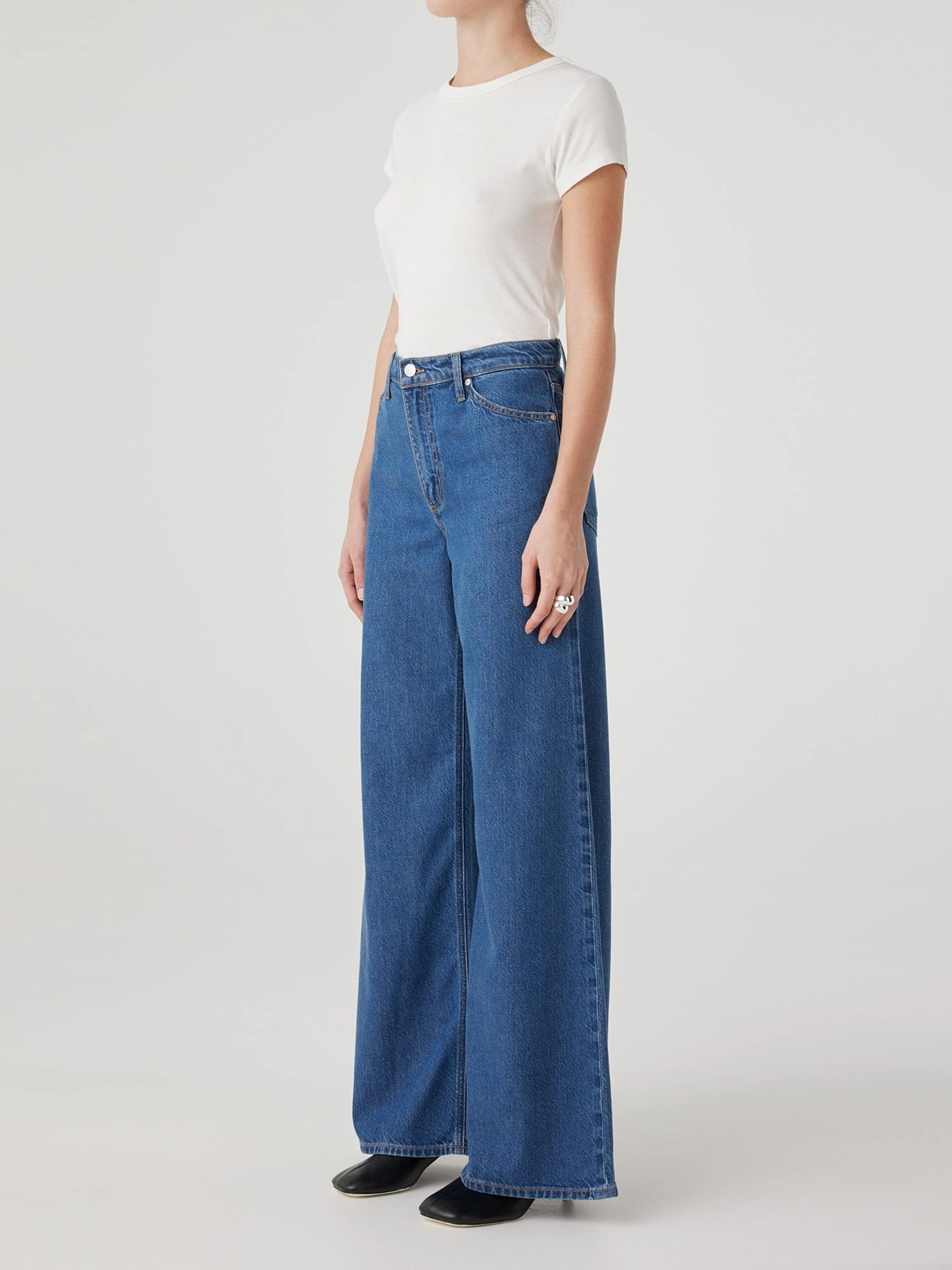 Carly Jean Memphis Elegant Formal