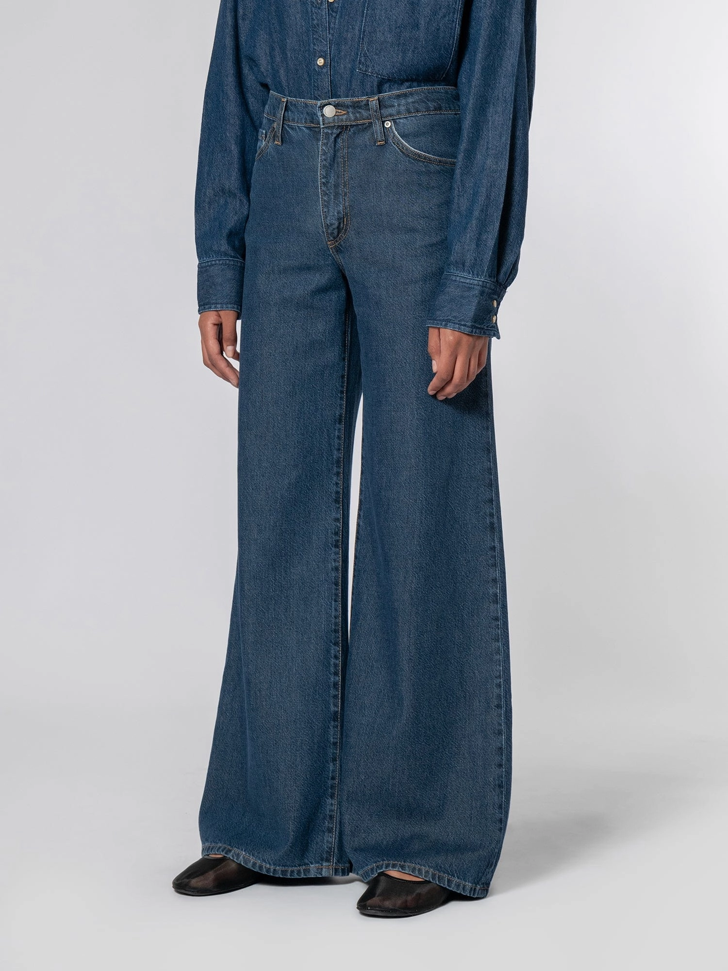 Carly Jean Soft Steel Closet Staple