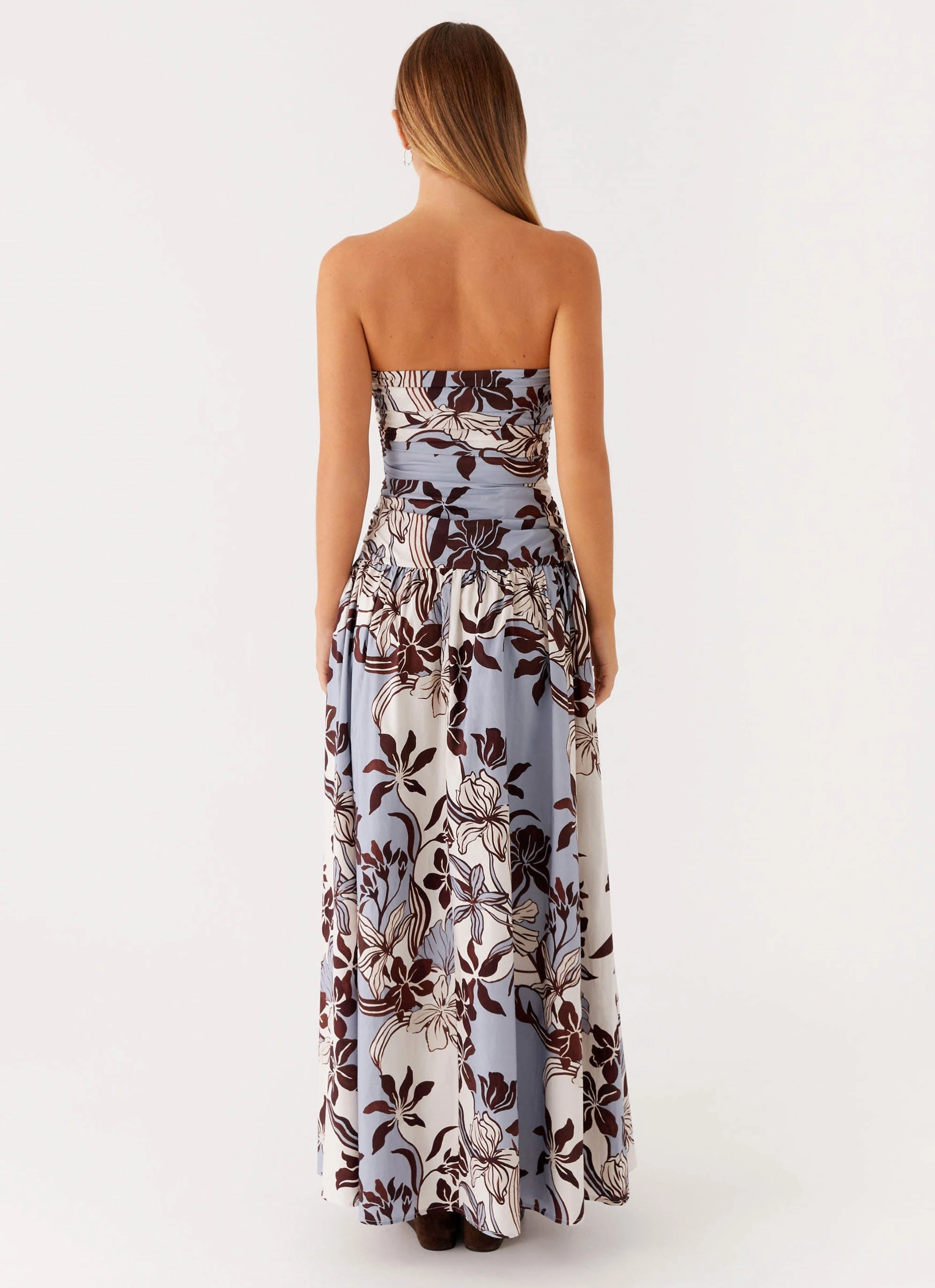 Low Maintenance Cool Palette Carmel Maxi Dress - Bluewood Blossom