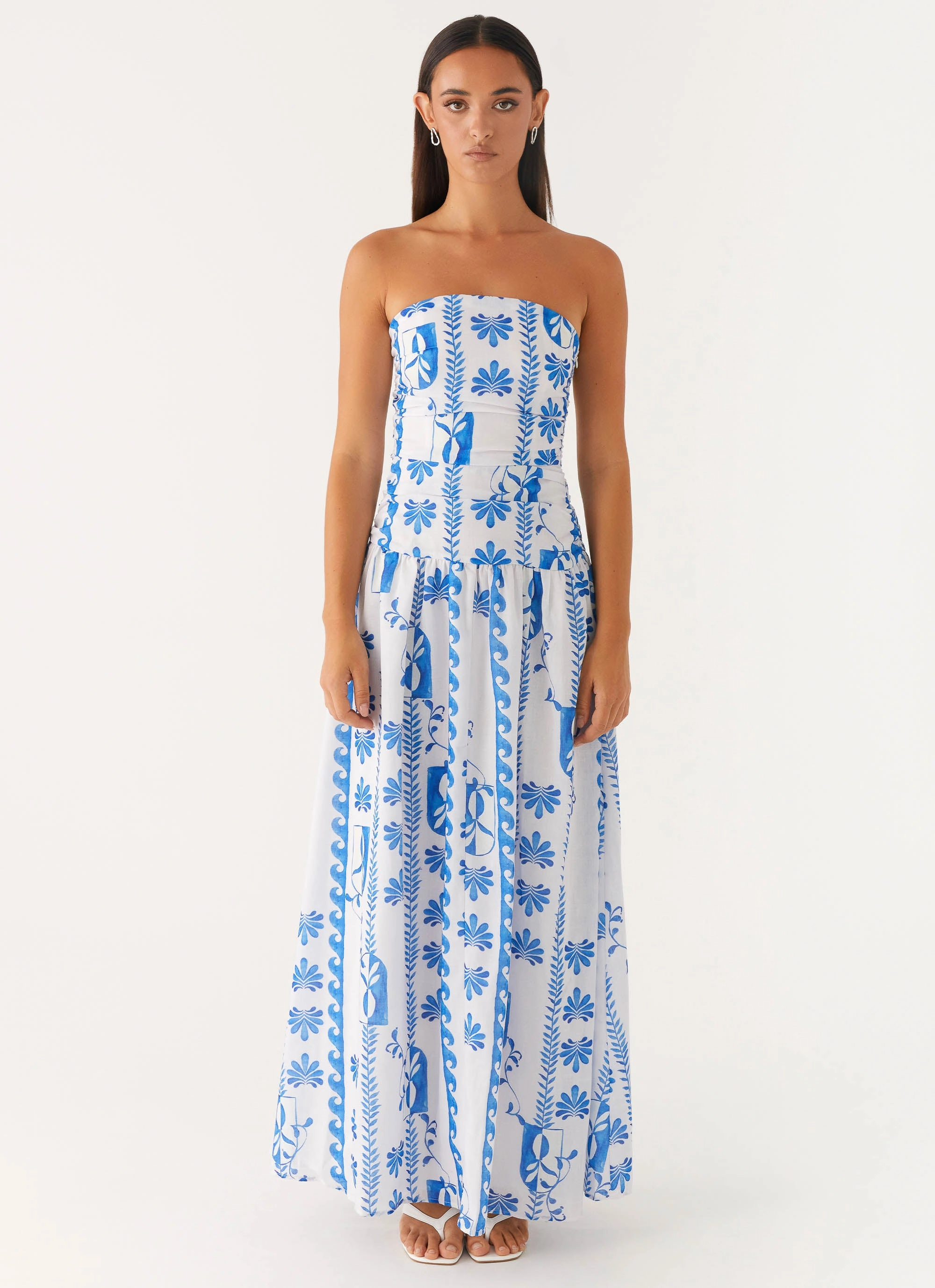 Carmel Maxi Dress - Floral Wave Trendy Fit