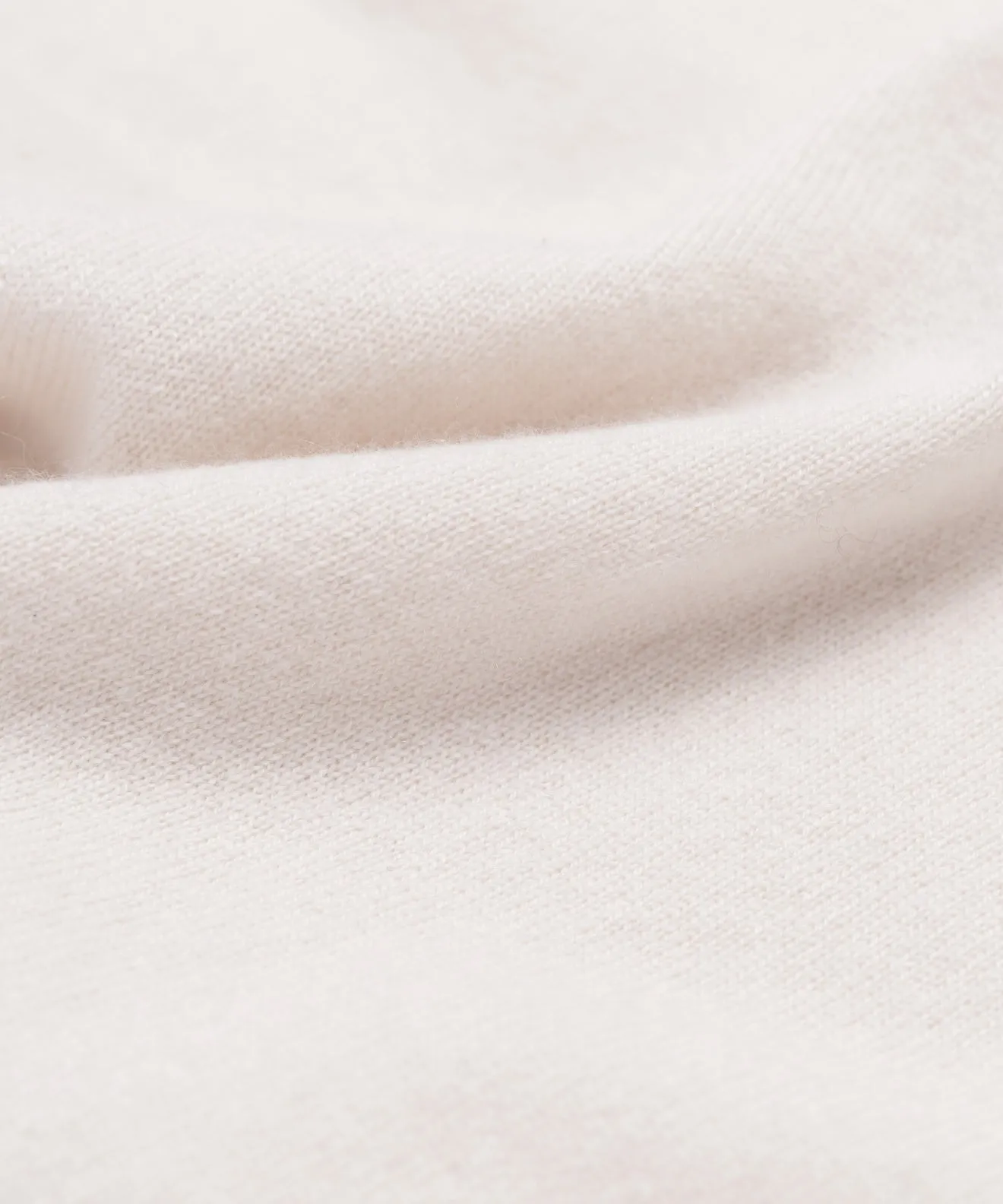 Cashmere Marina Crewneck NonChafe Tag Placement