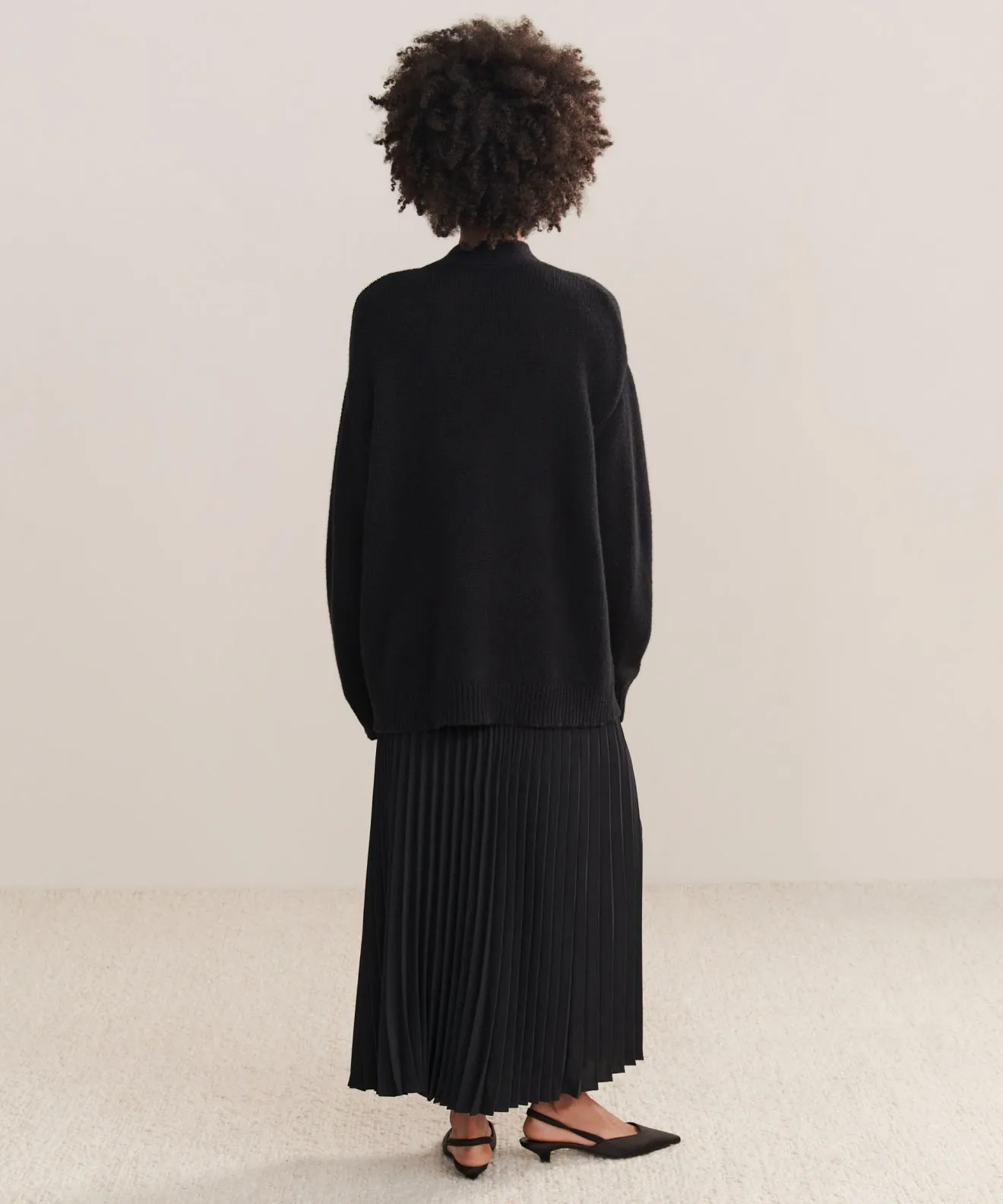 Reverseble Design Contoured Armhole Design Cashmere Spencer Cardigan