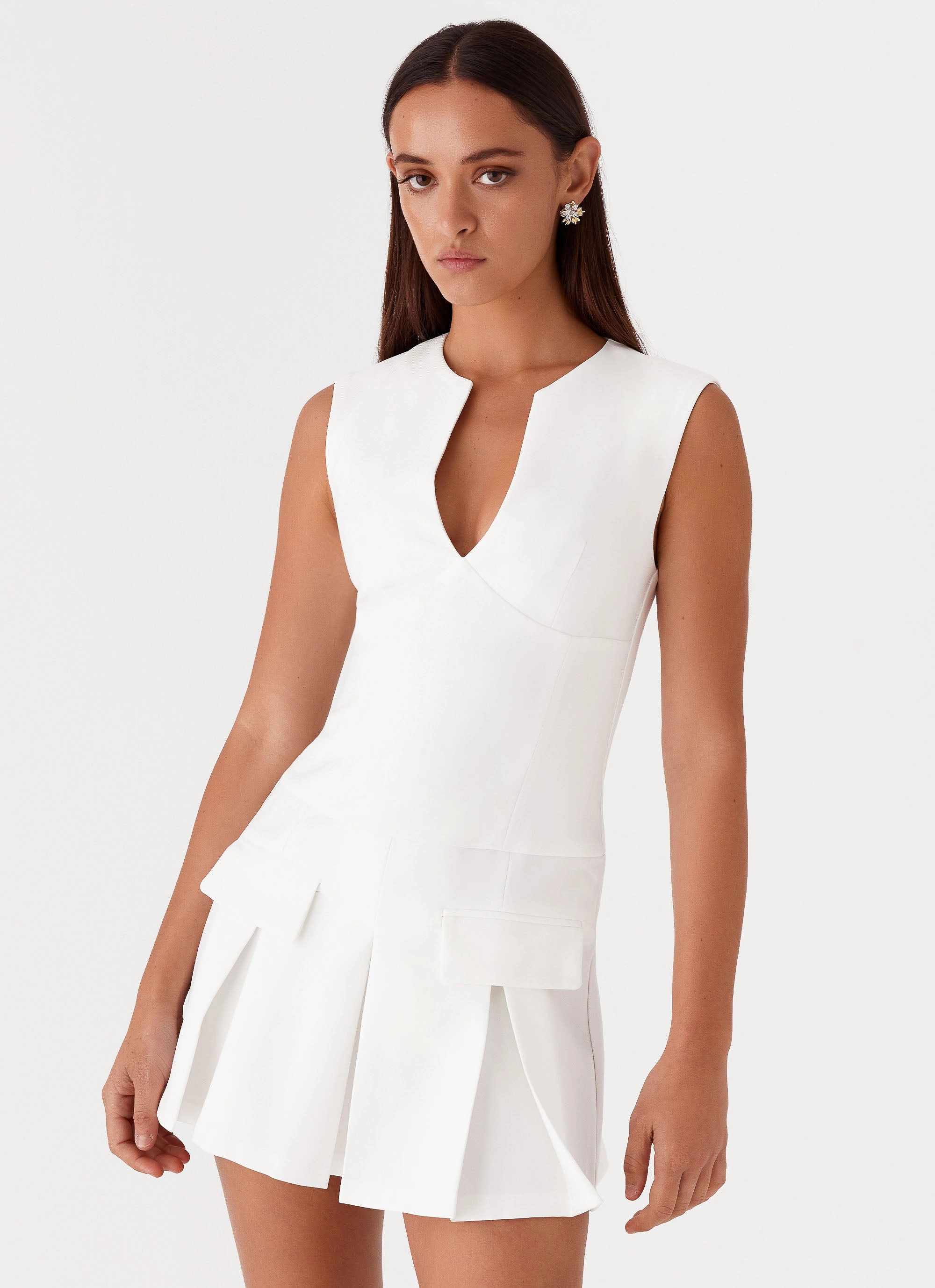 Smooth Blend Artistic Shape Cassia Mini Dress - White
