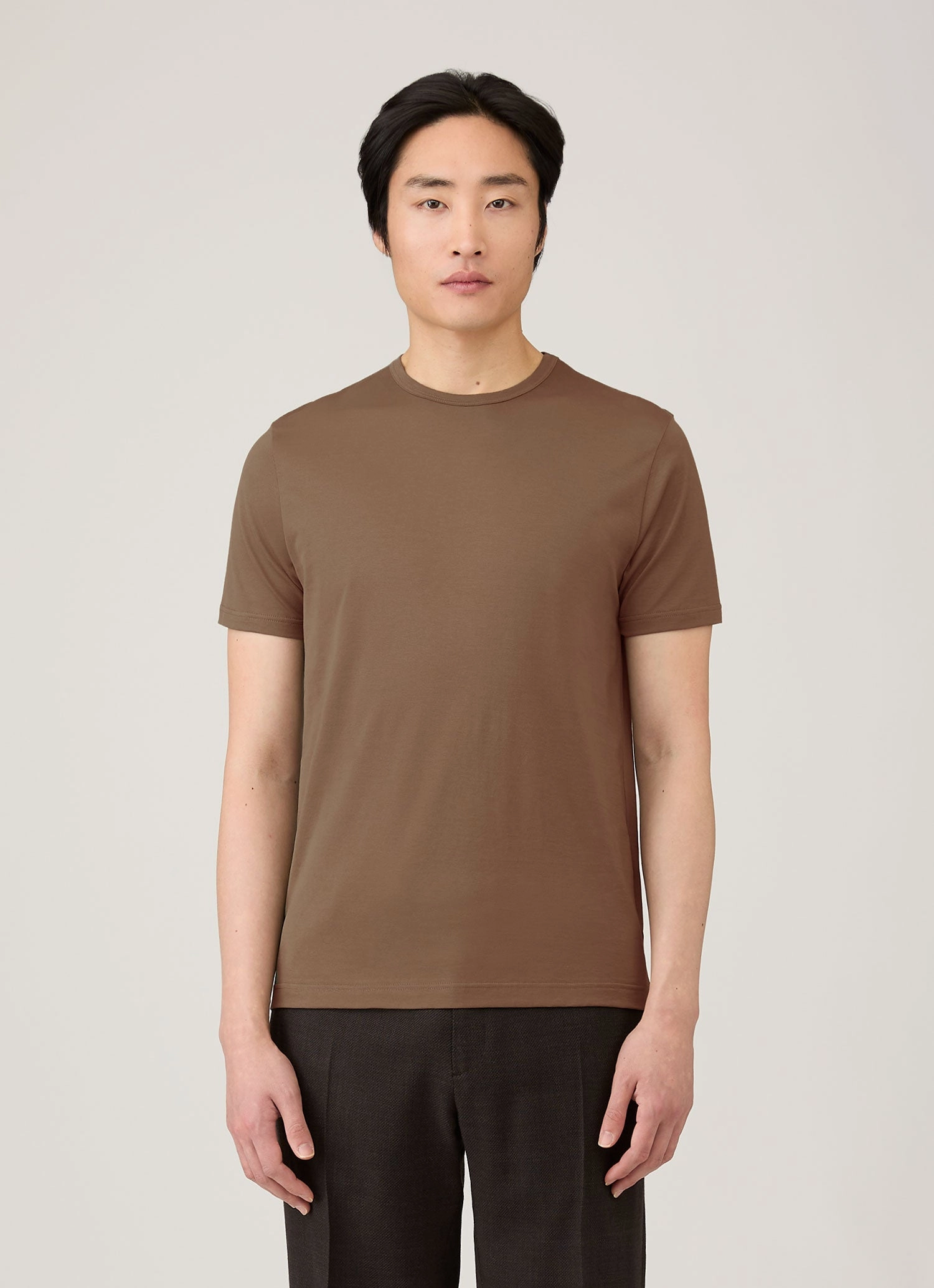 Chic Men's Classic T-shirt in Bark
