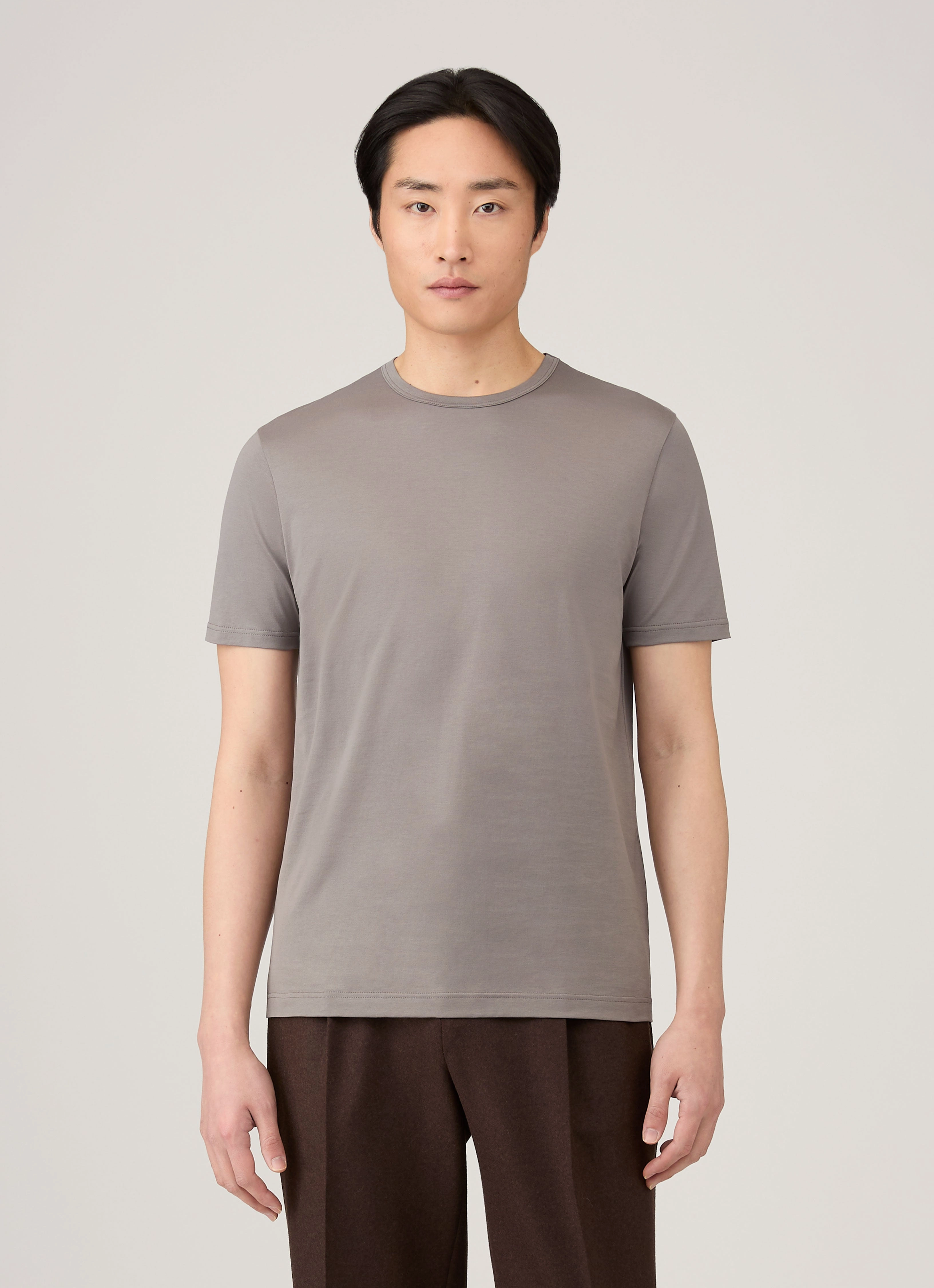 AntiPilling Treatment Comfy and Versatile Men's Classic T-shirt in Iron Grey