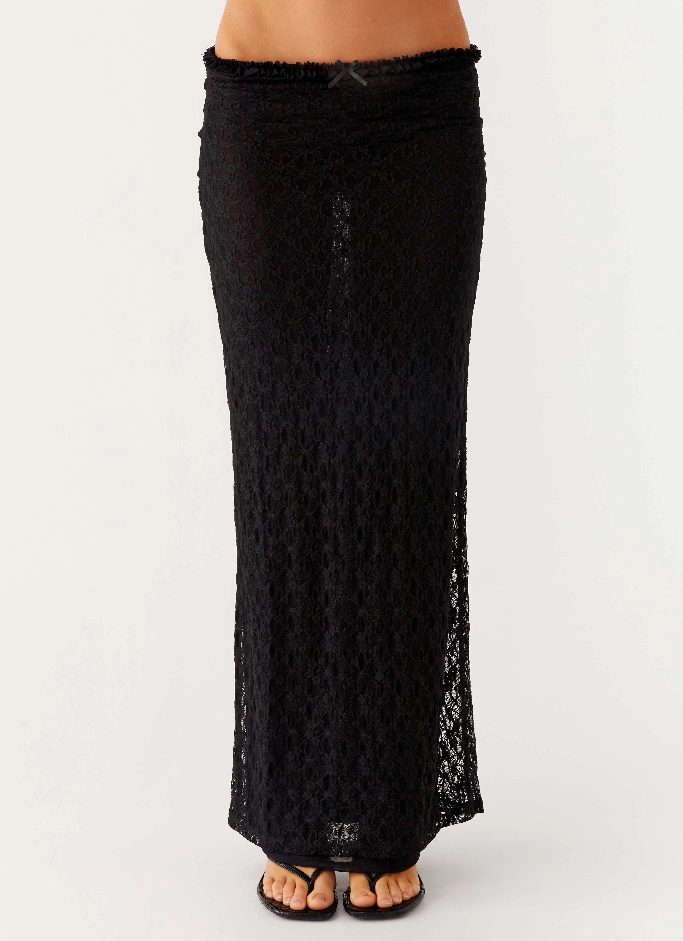 Ophira Maxi Skirt - Black understated look Beach Day