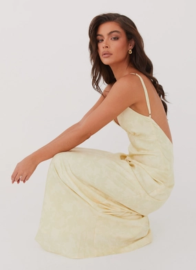 Chic Ensemble Sorrento Sun Maxi Dress - Yellow Floral Body Safe Sorrento Sun Maxi Dress - Yellow Floral