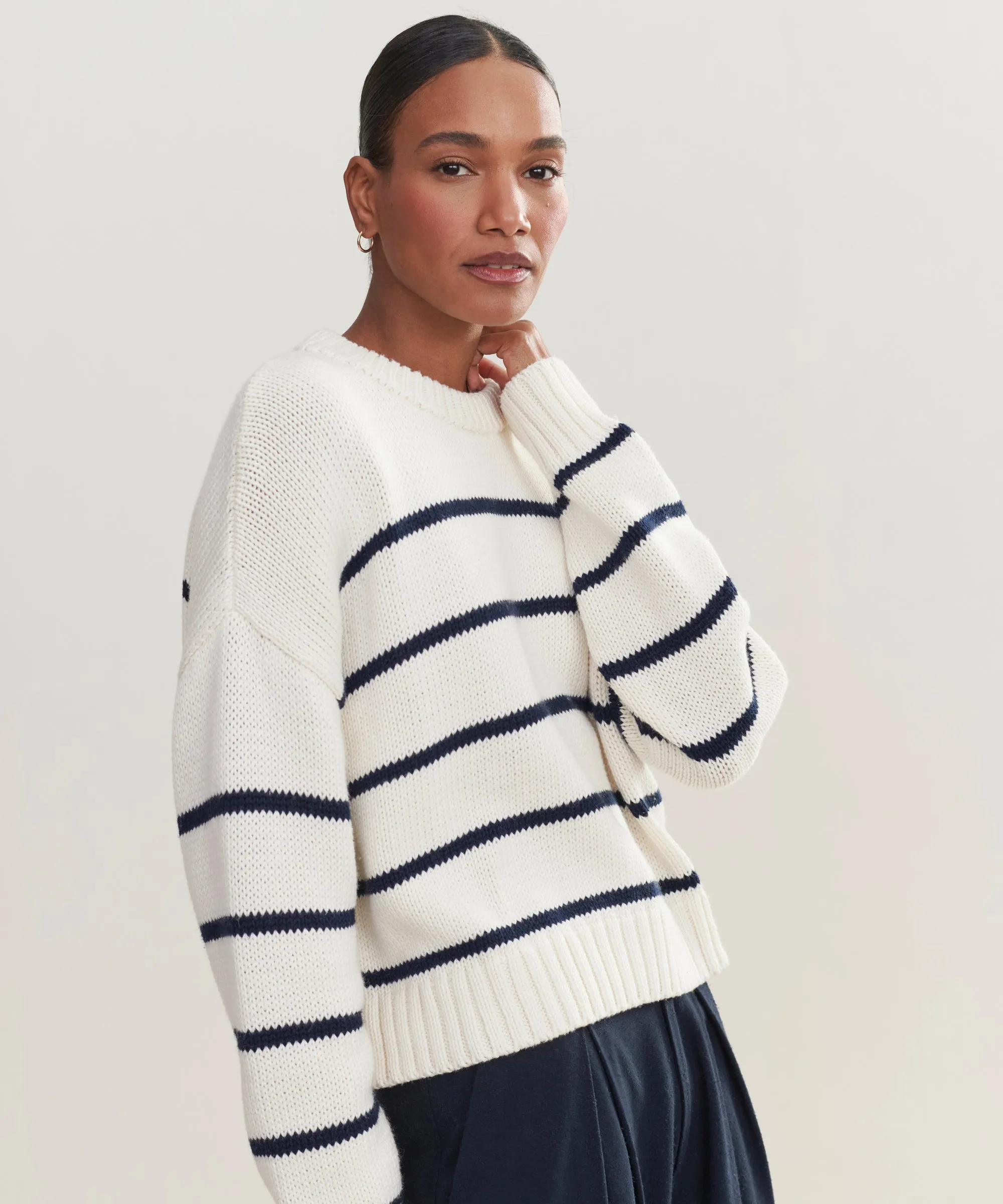Chloe Crewneck BreathableMaterial