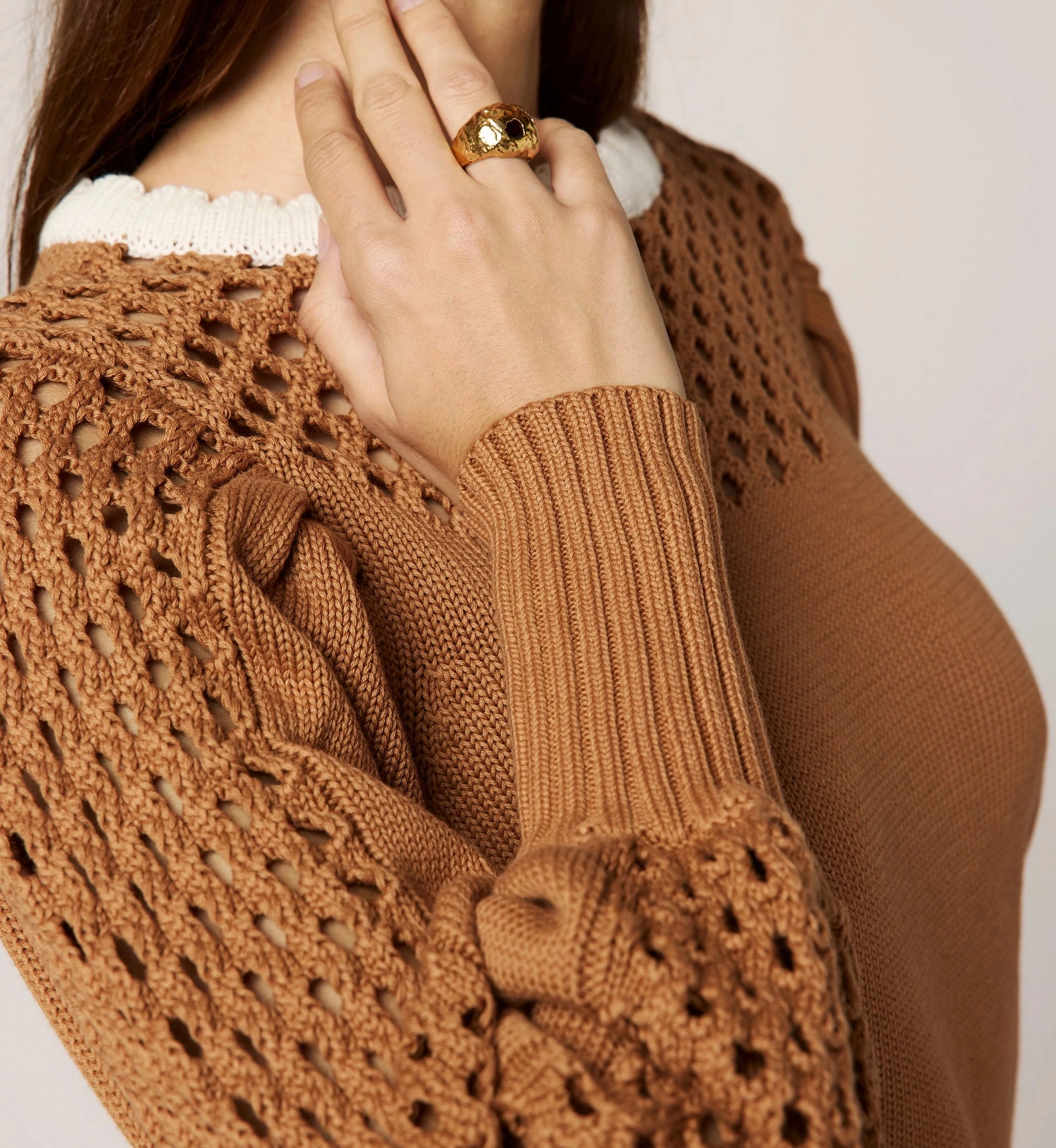 Anti Pilling Treatment Light Fabric Anwen Sweater | Brown/Ivory