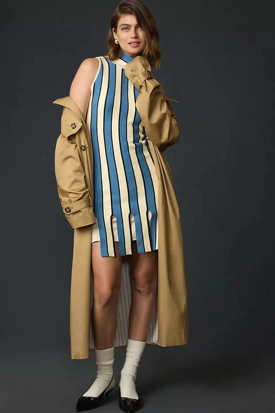 Airy Movement Mock-Neck Sleeveless Mini Dress