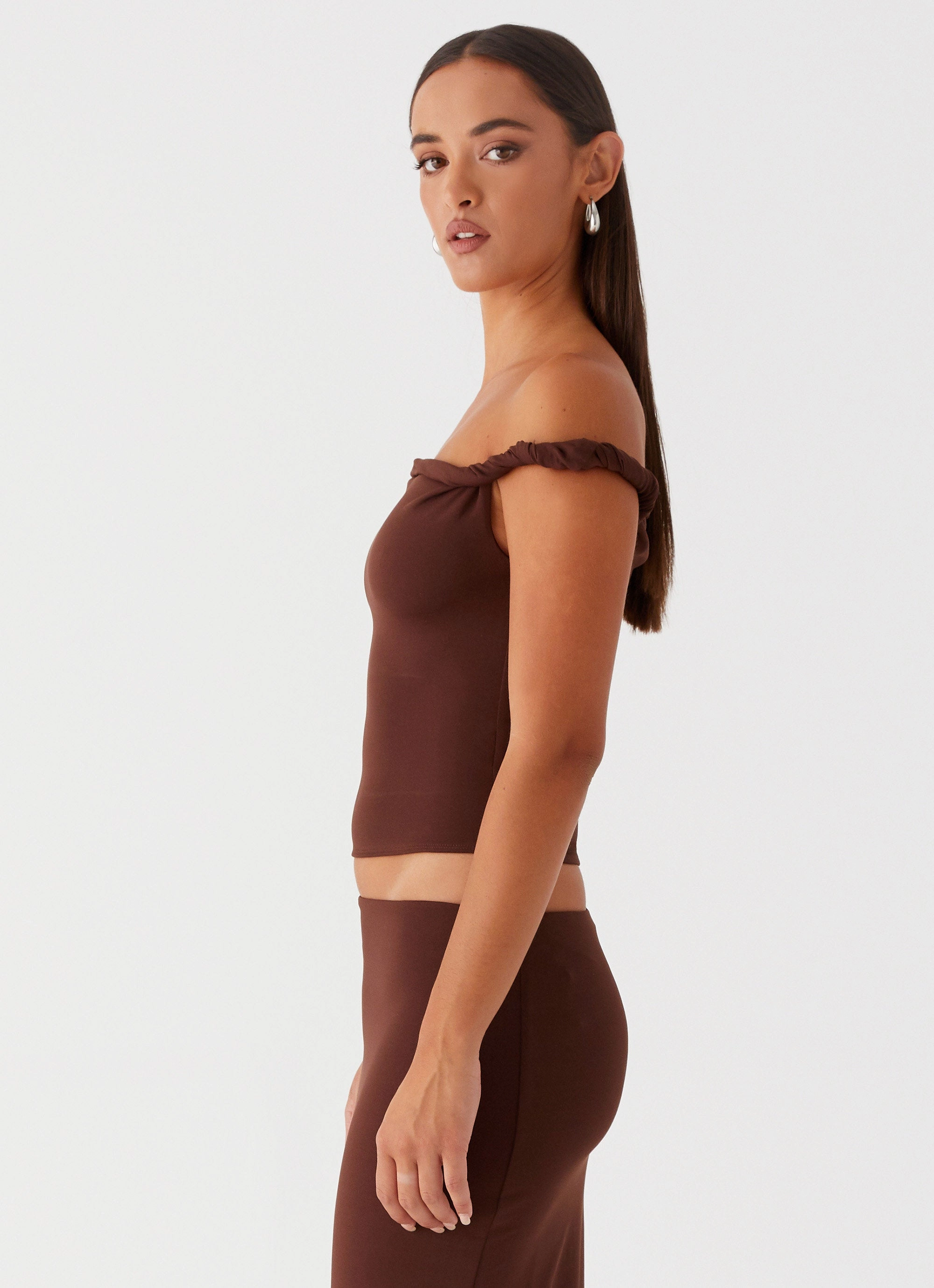 Solace Soul Twist Shoulder Top - Chocolate Trendy Outfit