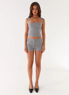 Clayton Top - Black Gingham Compact Design Clayton Top - Black Gingham Reinforced Hem Stitching