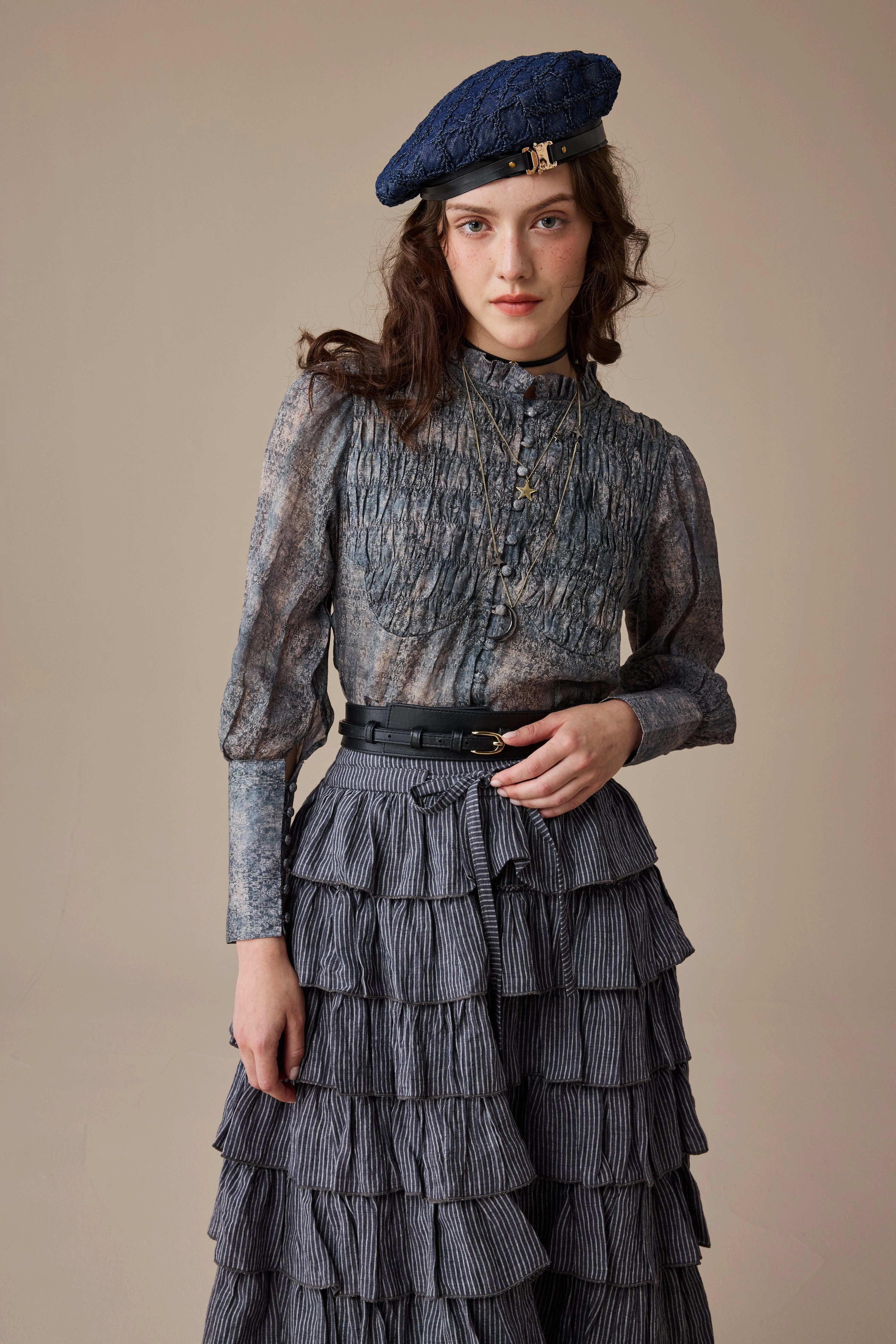 Advanced Insulation Everyday apparel Clove 9 | smocked longsleeved linen blouse