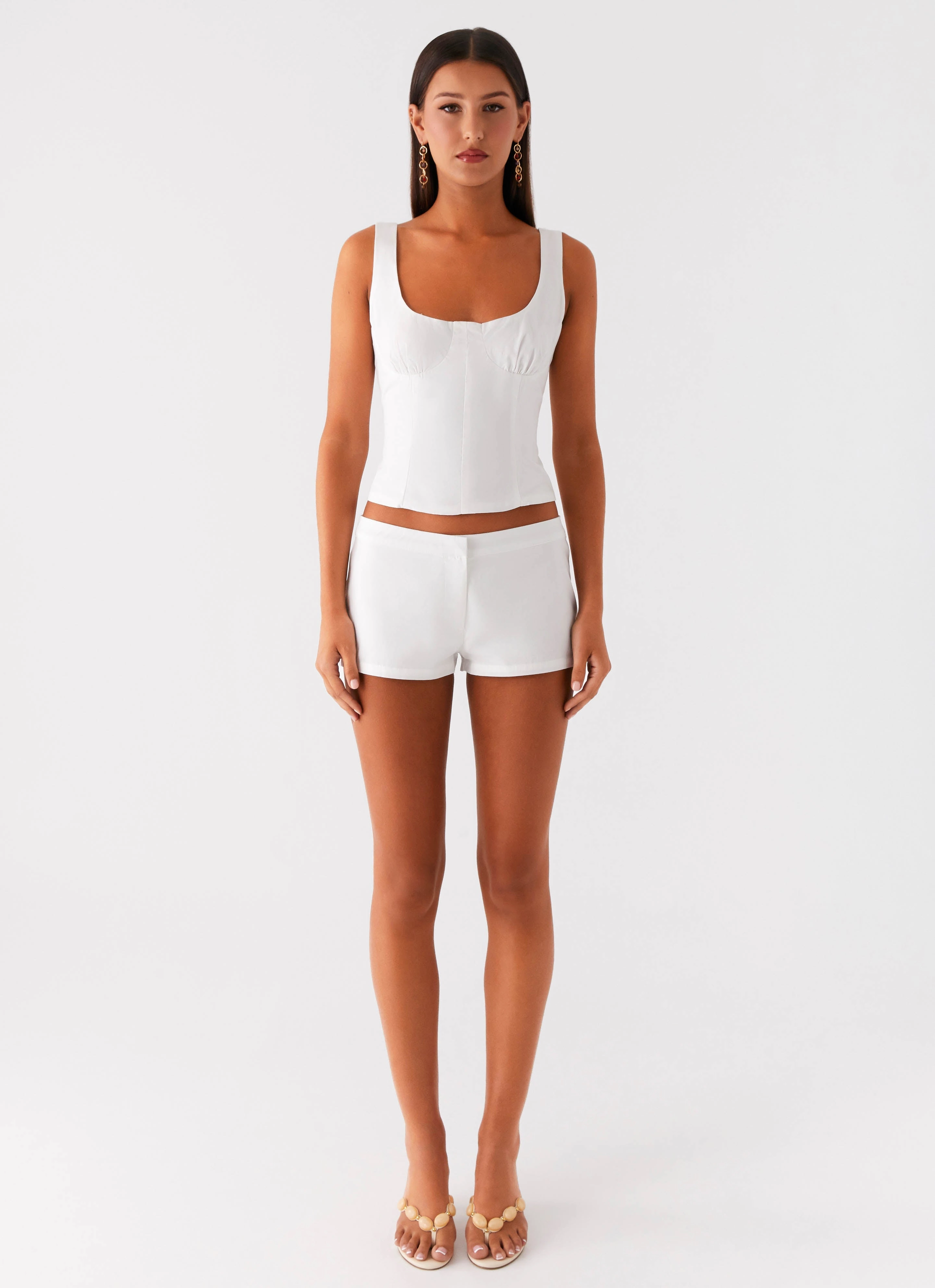 Crisscross Details High Street Chic Coastline Mini Shorts - White Weekend Ready