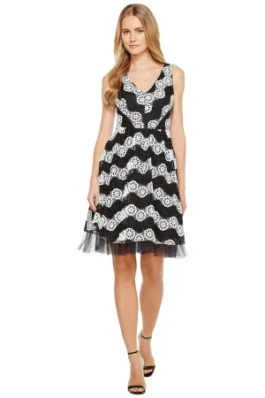 Comfort Layer Valeria Dress - B&W Valeria Dress - B&W Mood Comfort