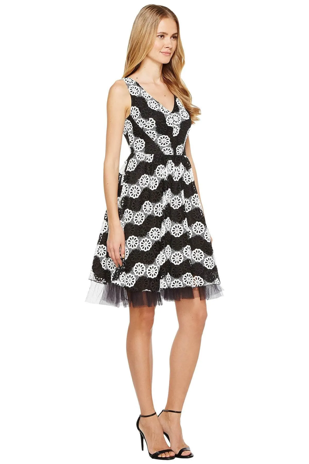 Feminine Style Valeria Dress - B&W