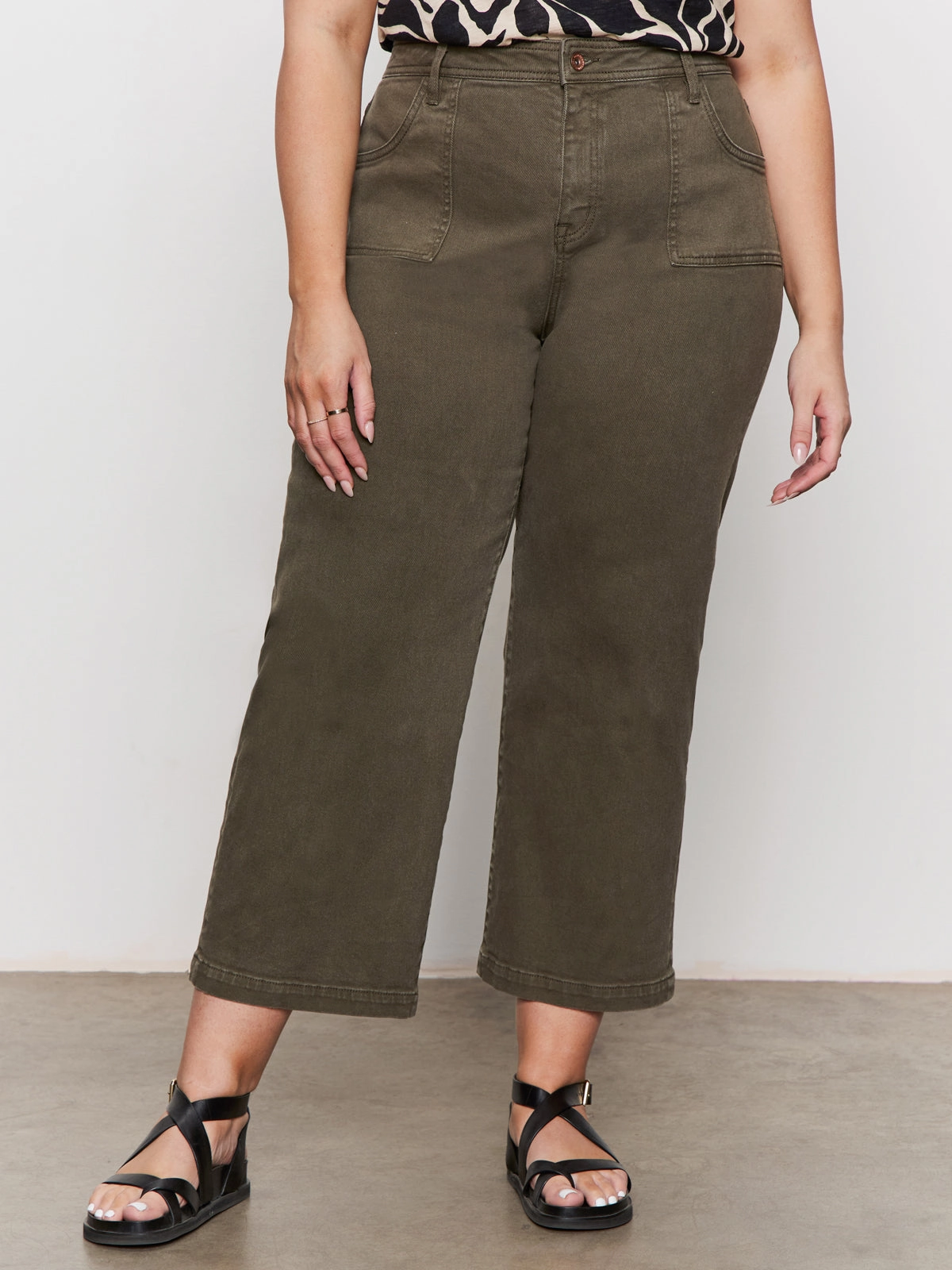 Unisex style League Crop Jeans Fatigue Extended Sizing