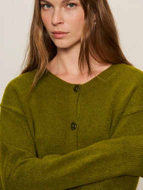Comfort Fit Silhouette Must-Have Cardi Martini Olive Grab And Go Must-Have Cardi Martini Olive