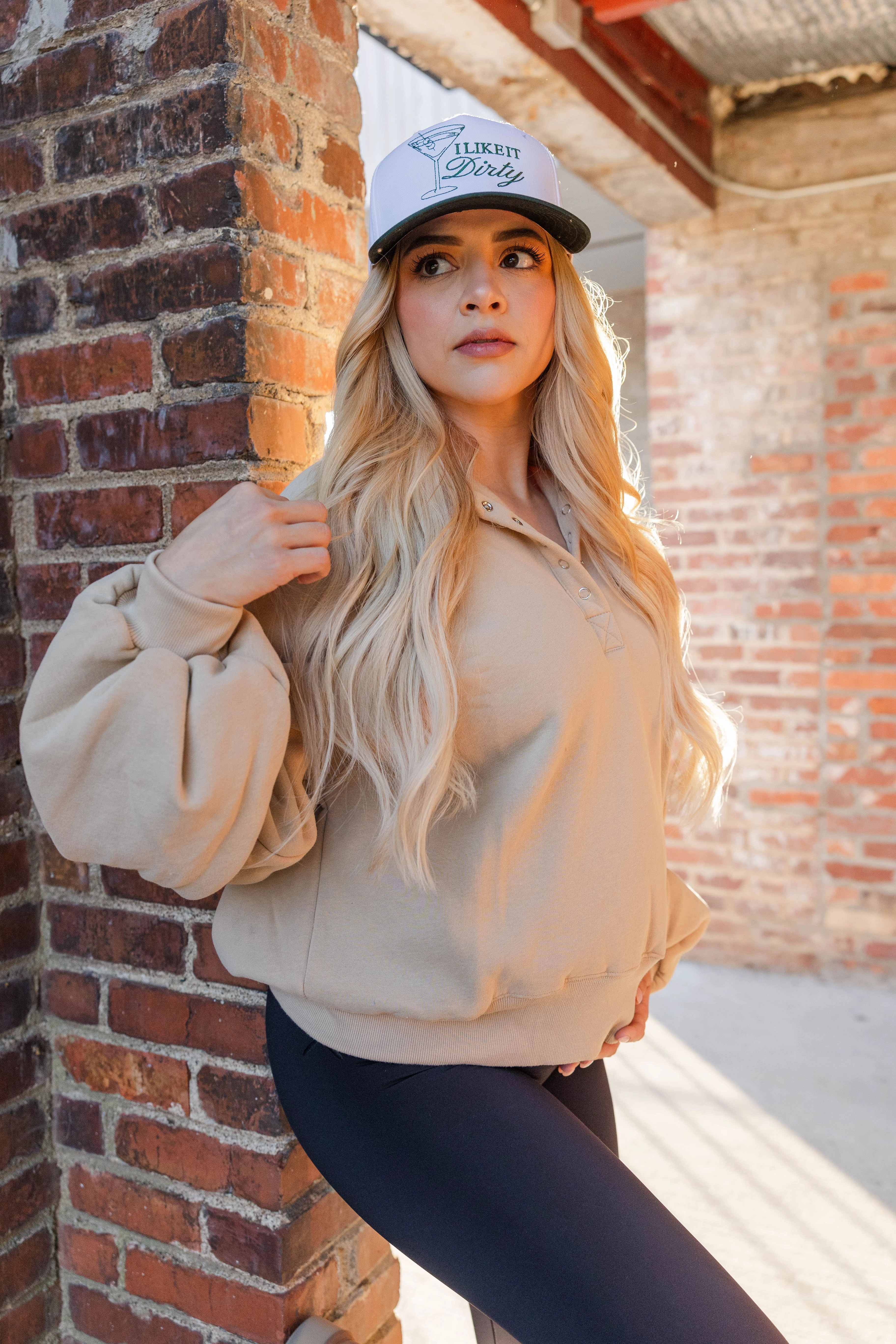 Relaxed Movement Piper Collared Sweatshirt