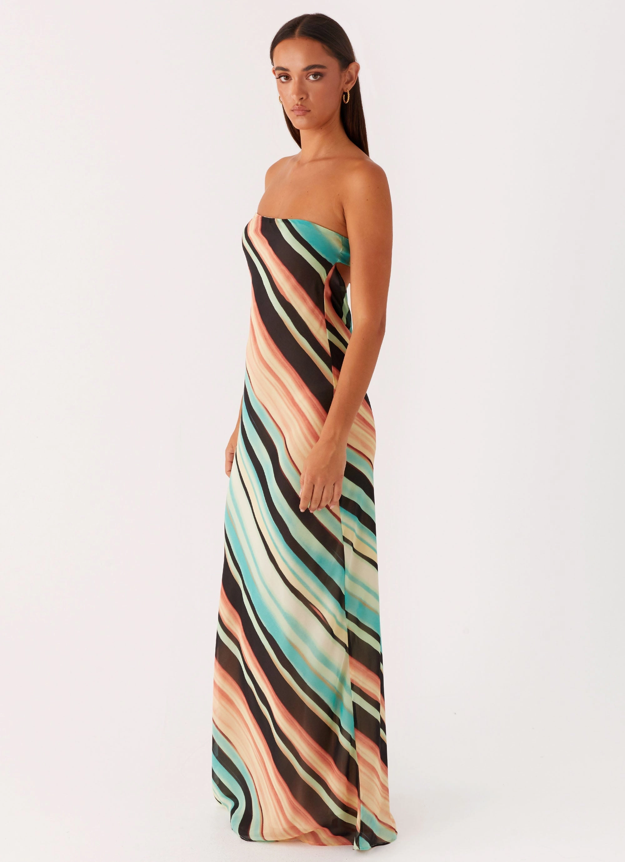 Como Maxi Dress - Stripe Sleek Touch Minimal Harmony