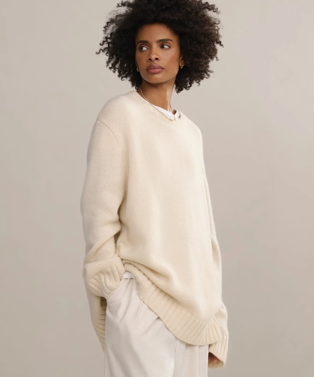 Cashmere Amelia Crewneck TaglessCollar