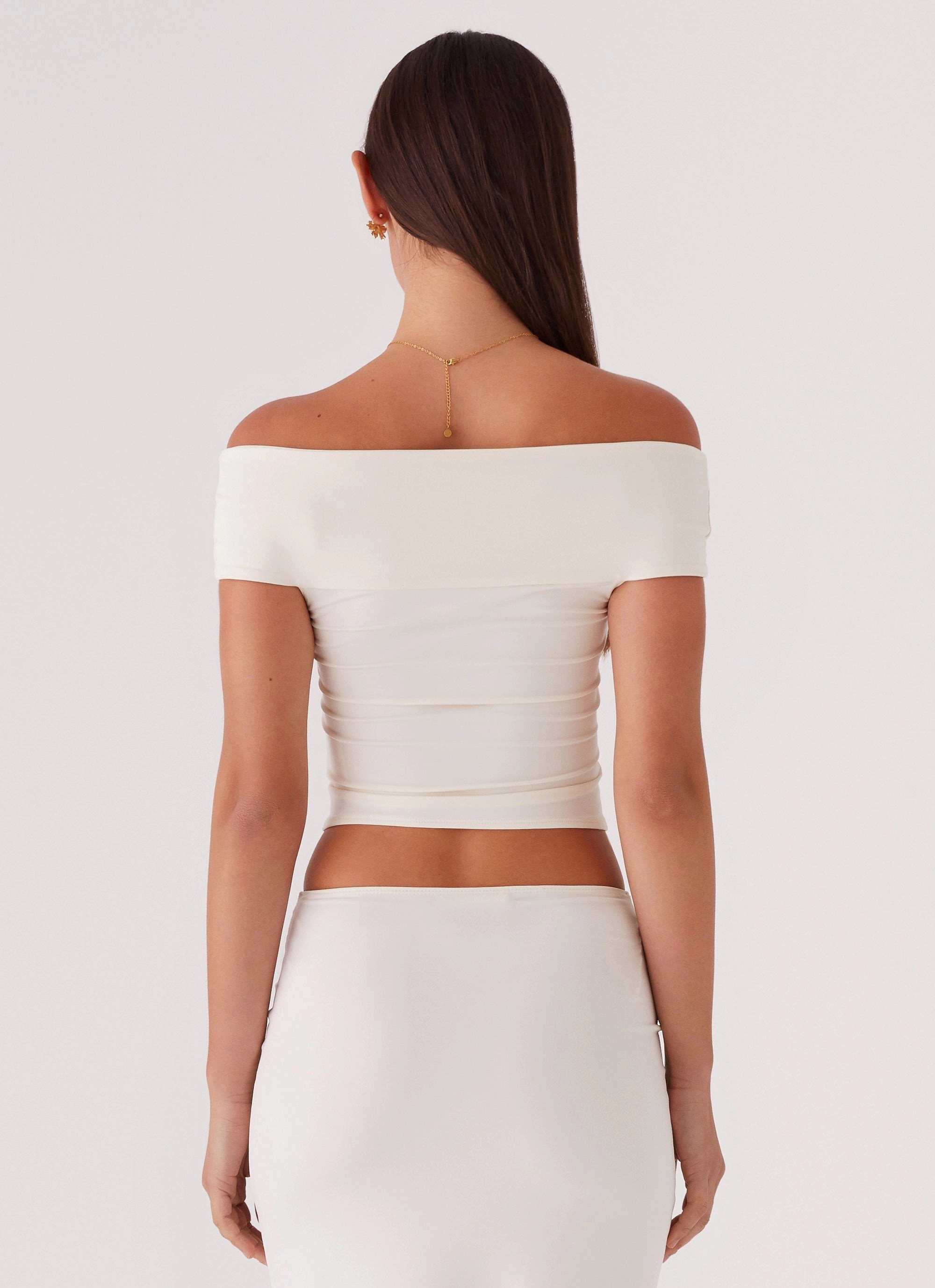 Elegant Cut Trixie Twist Off Shoulder Top - Ivory