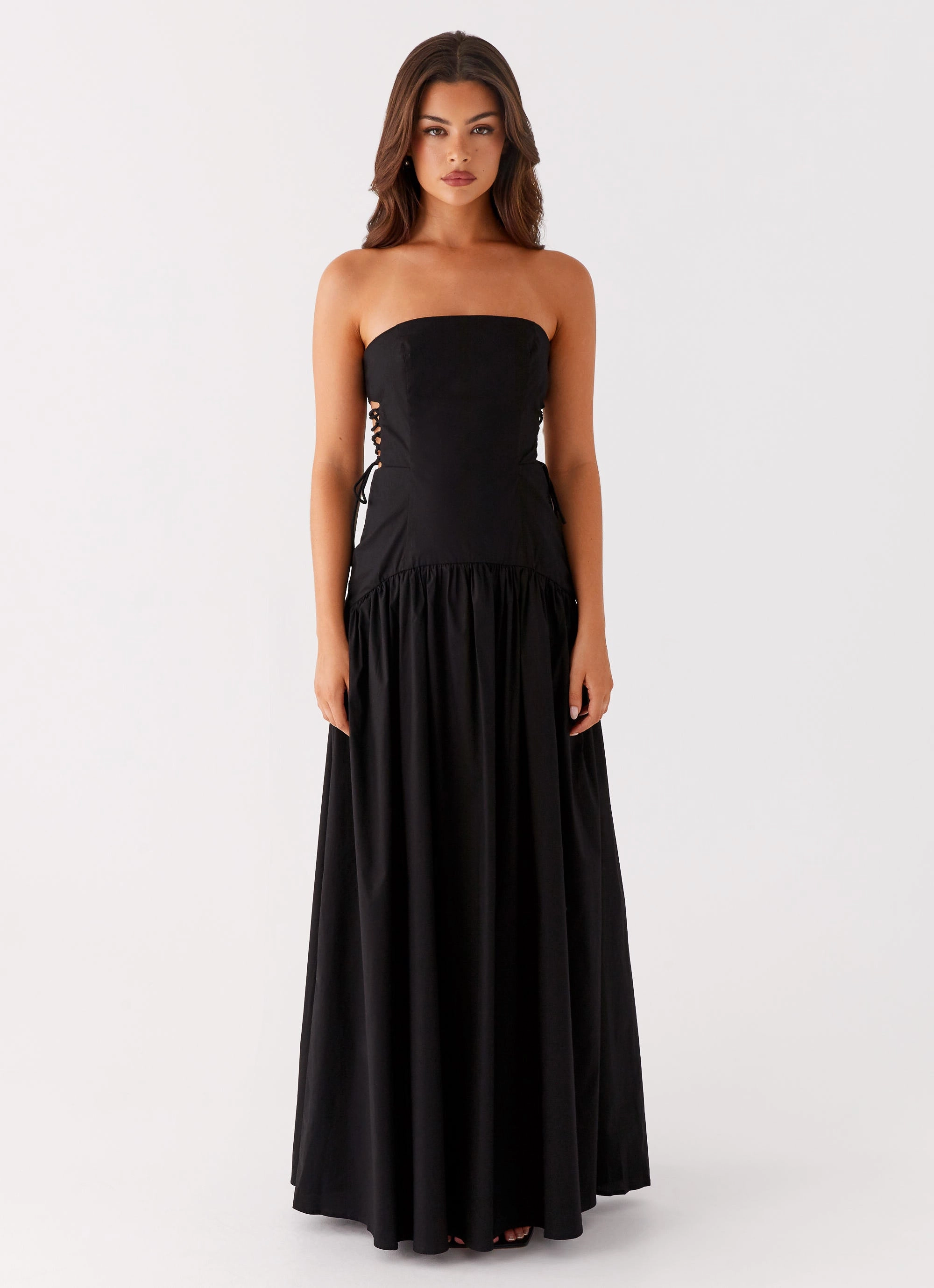 Flowing Texture Long Lines Conagh Maxi Dress - Black