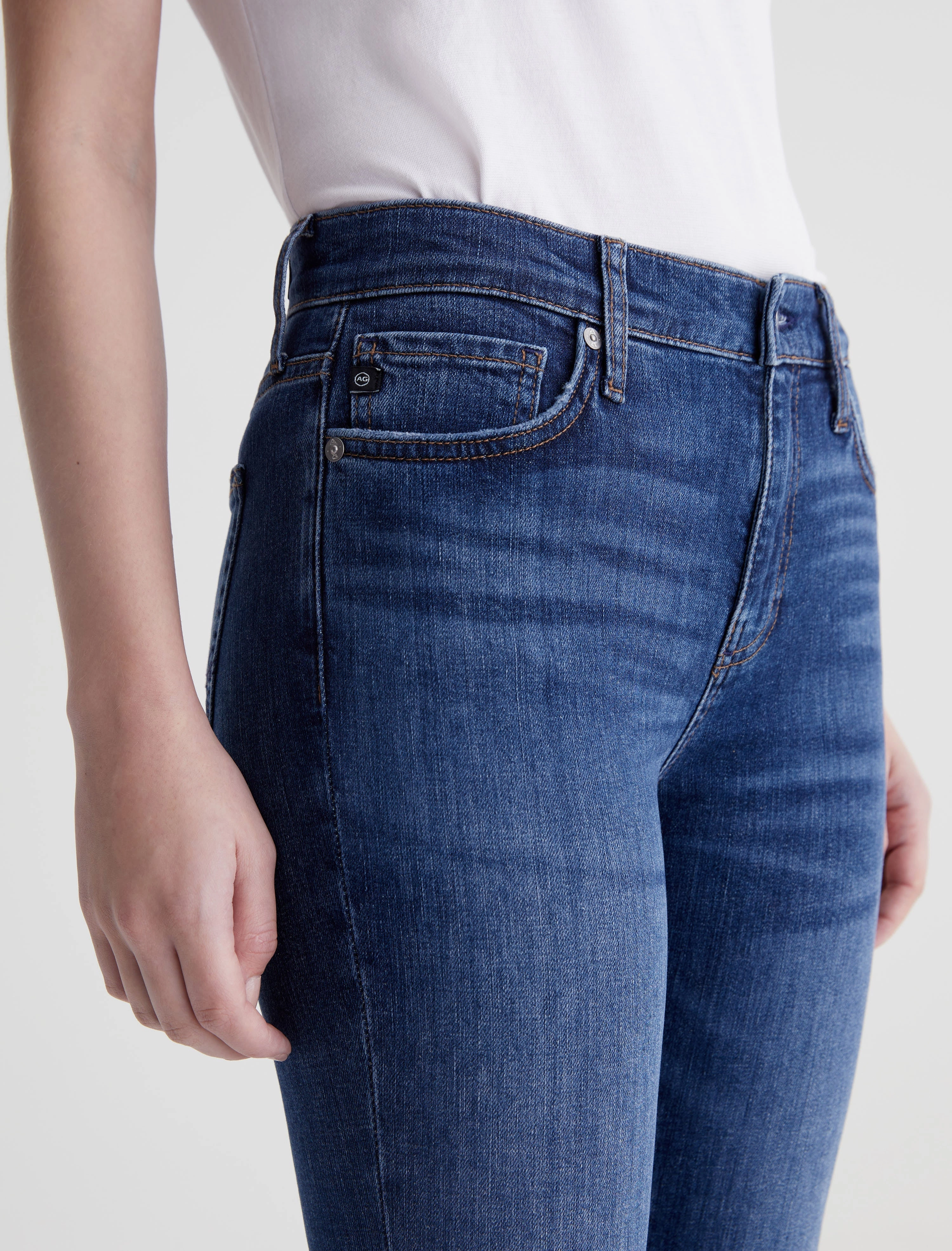 Festival Outfit Affordable Sunny Vibes Daytime Look AG Jeans Farrah Boot Crop - Le Brea