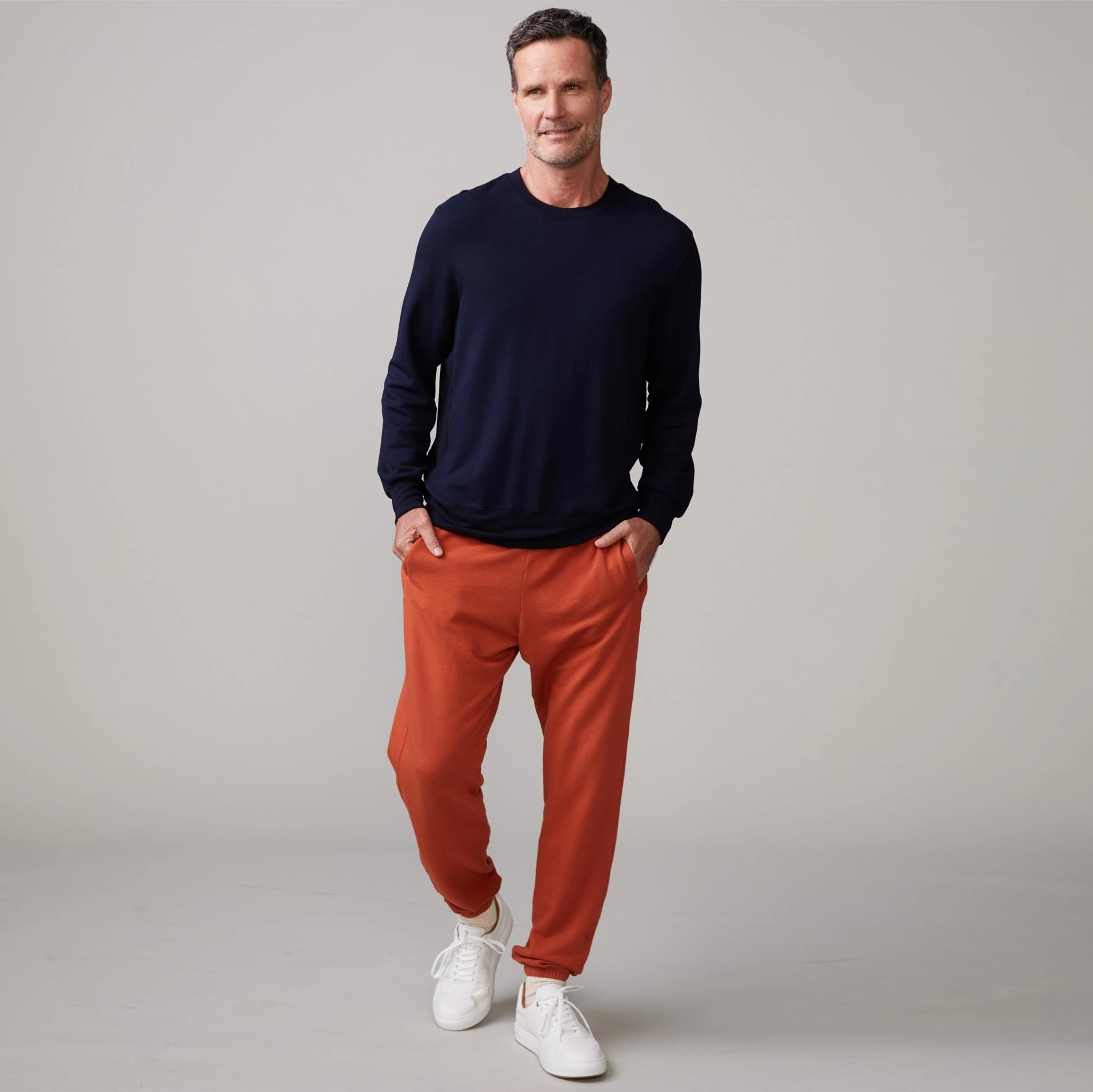 MultiPanel Design FlexibleCollarStructure Lounge Sweatshirt