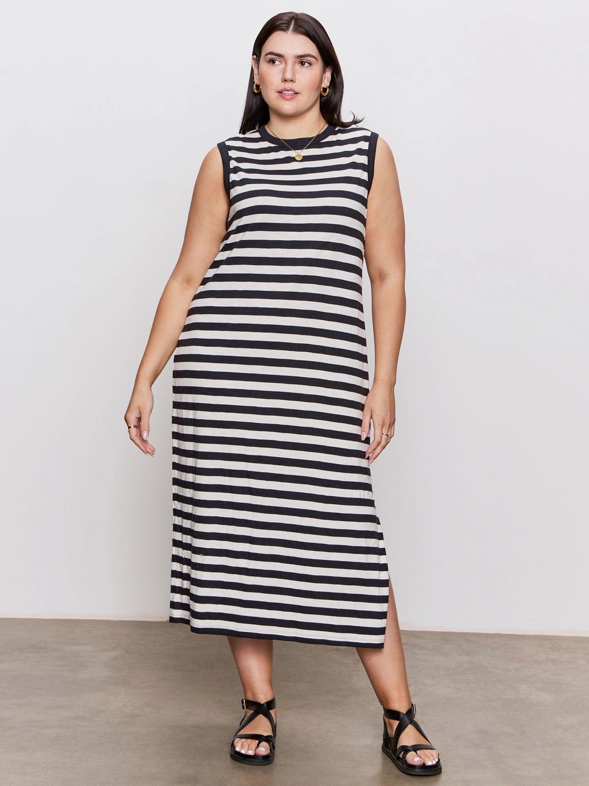 Body Flow Chill Lines Contrast Trim Maxi Dress Black Macrame Stripe Extended Sizing