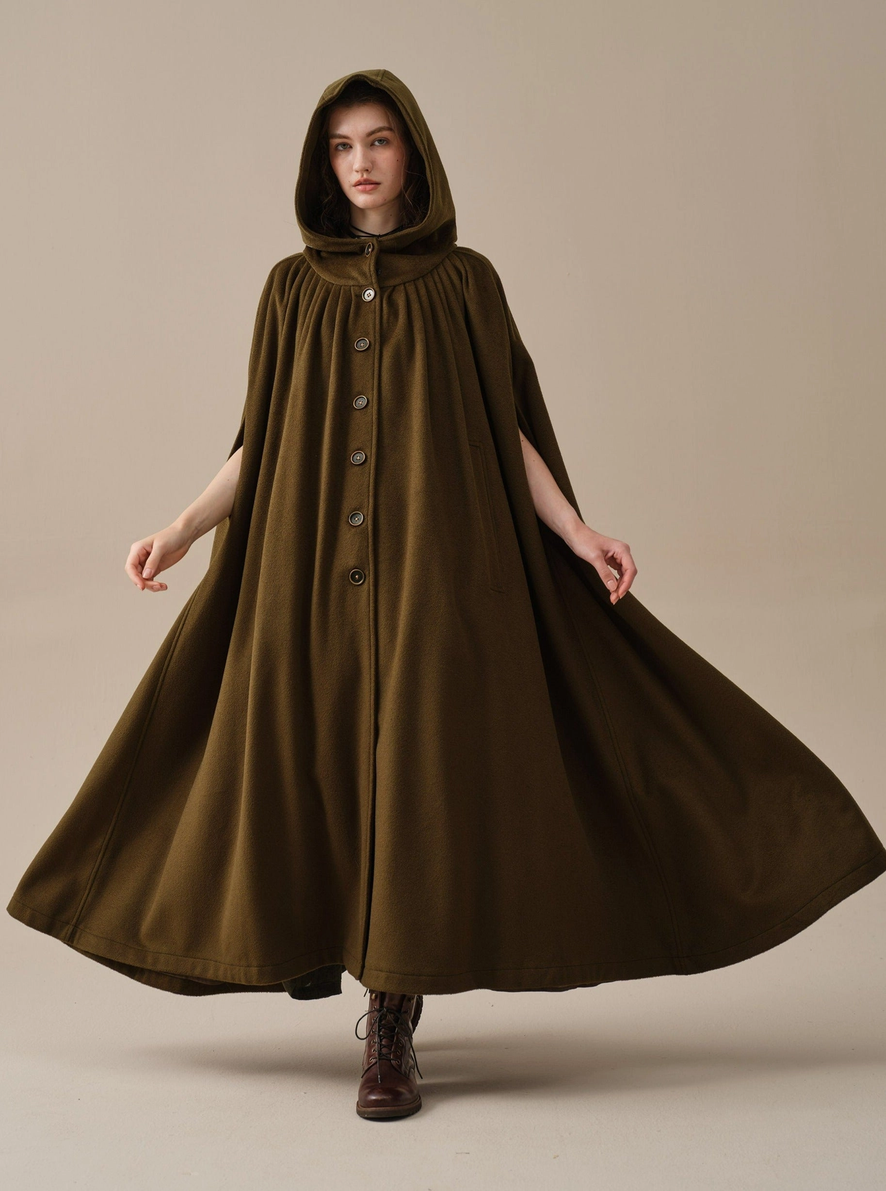 ARIEL 14 | HOODED WOOL CLOAK COAT Fit Clean