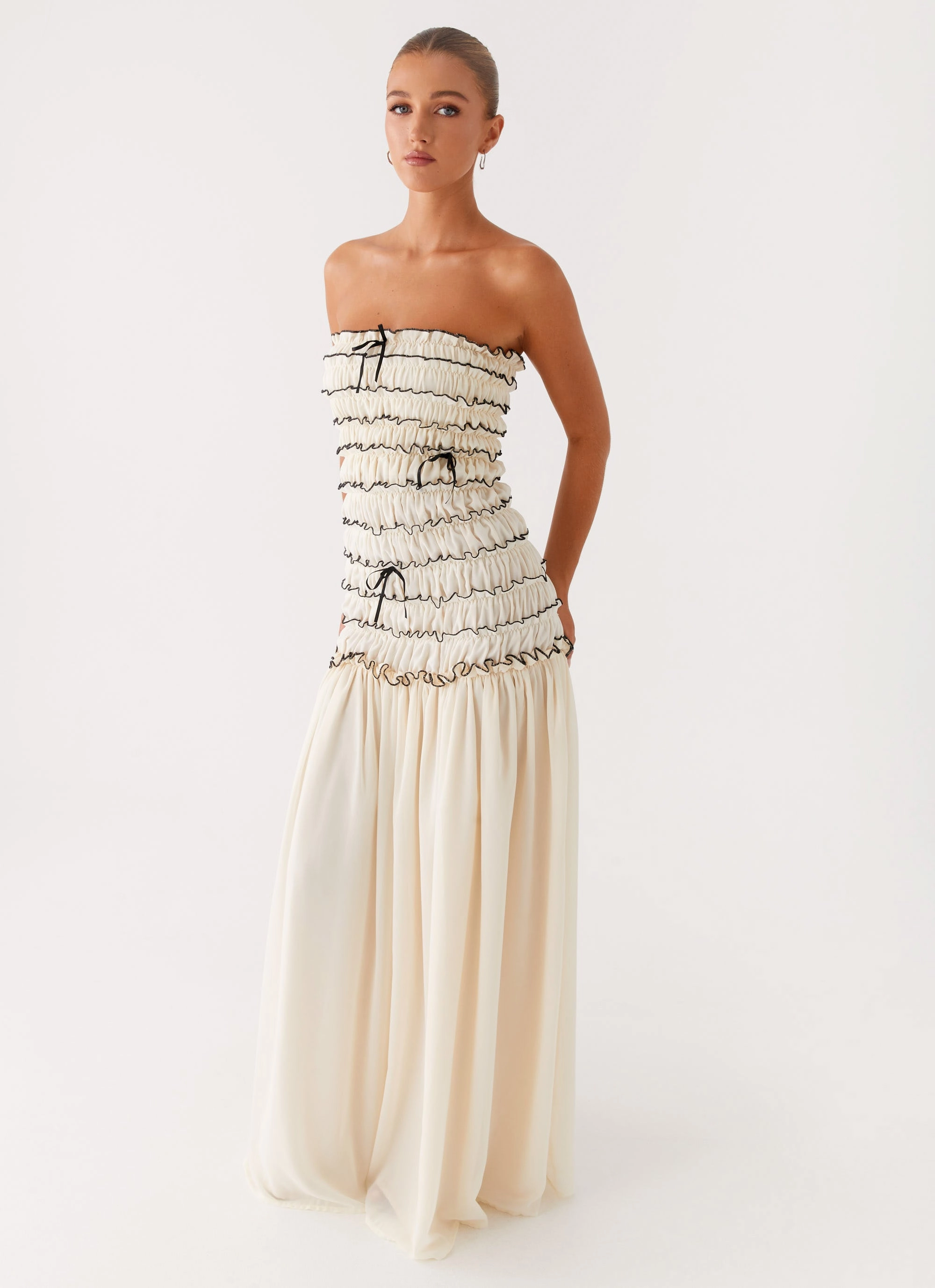 Stylish Mood Bold Patterns Zariah Maxi Dress - Ivory