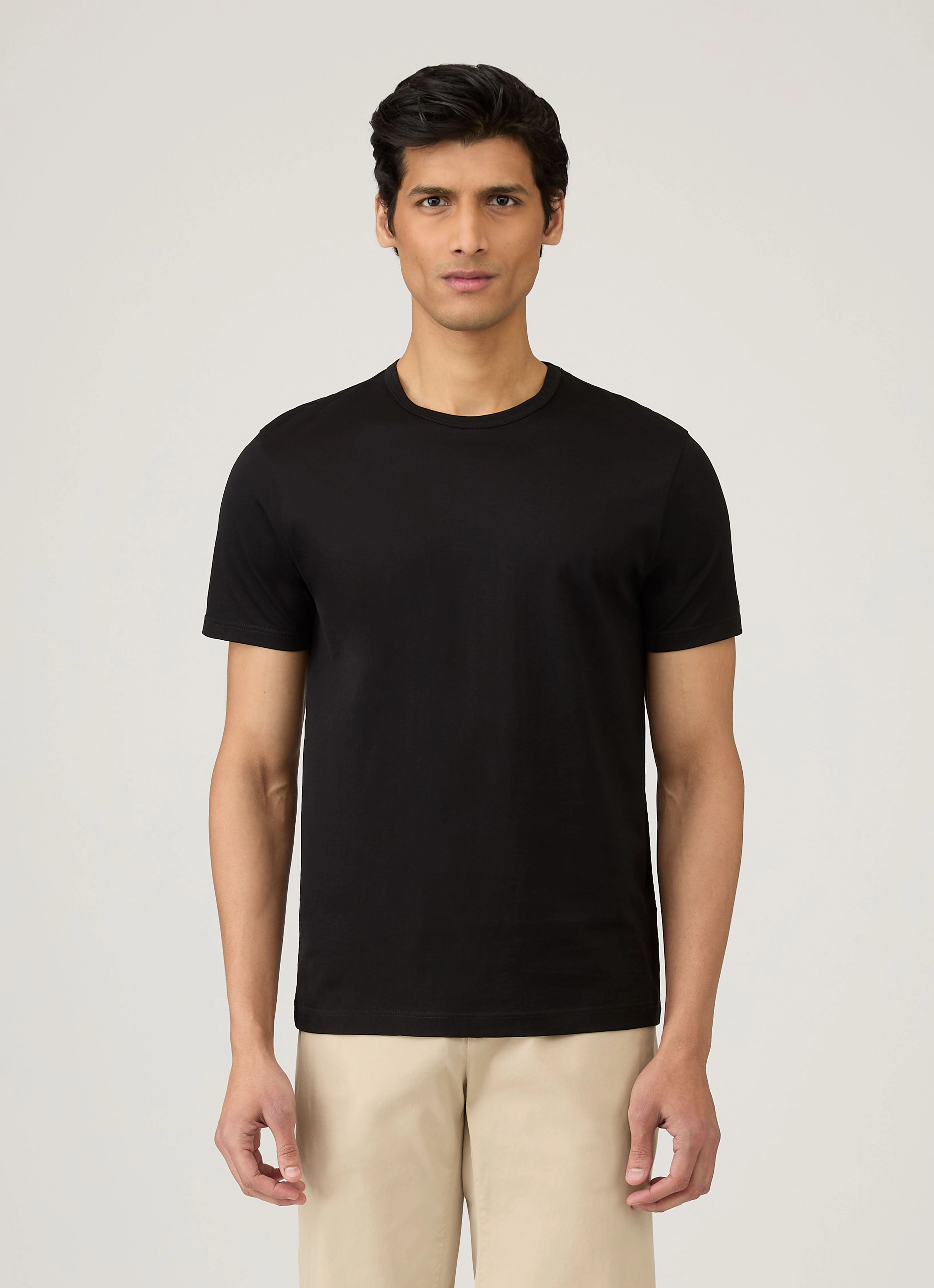 Men's Classic T-shirt in Black soft fit Vintage Style