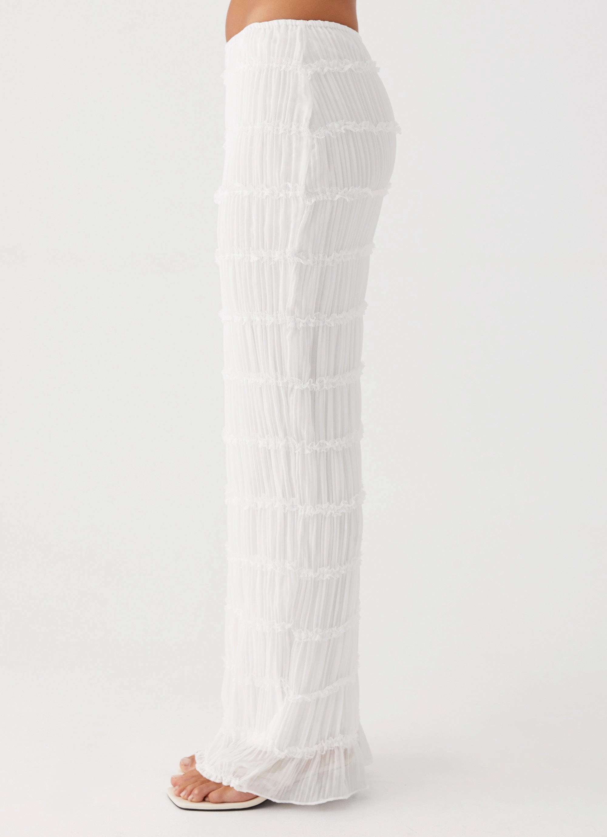 Tailored Cut Daydreaming Low Rise Maxi Skirt - White