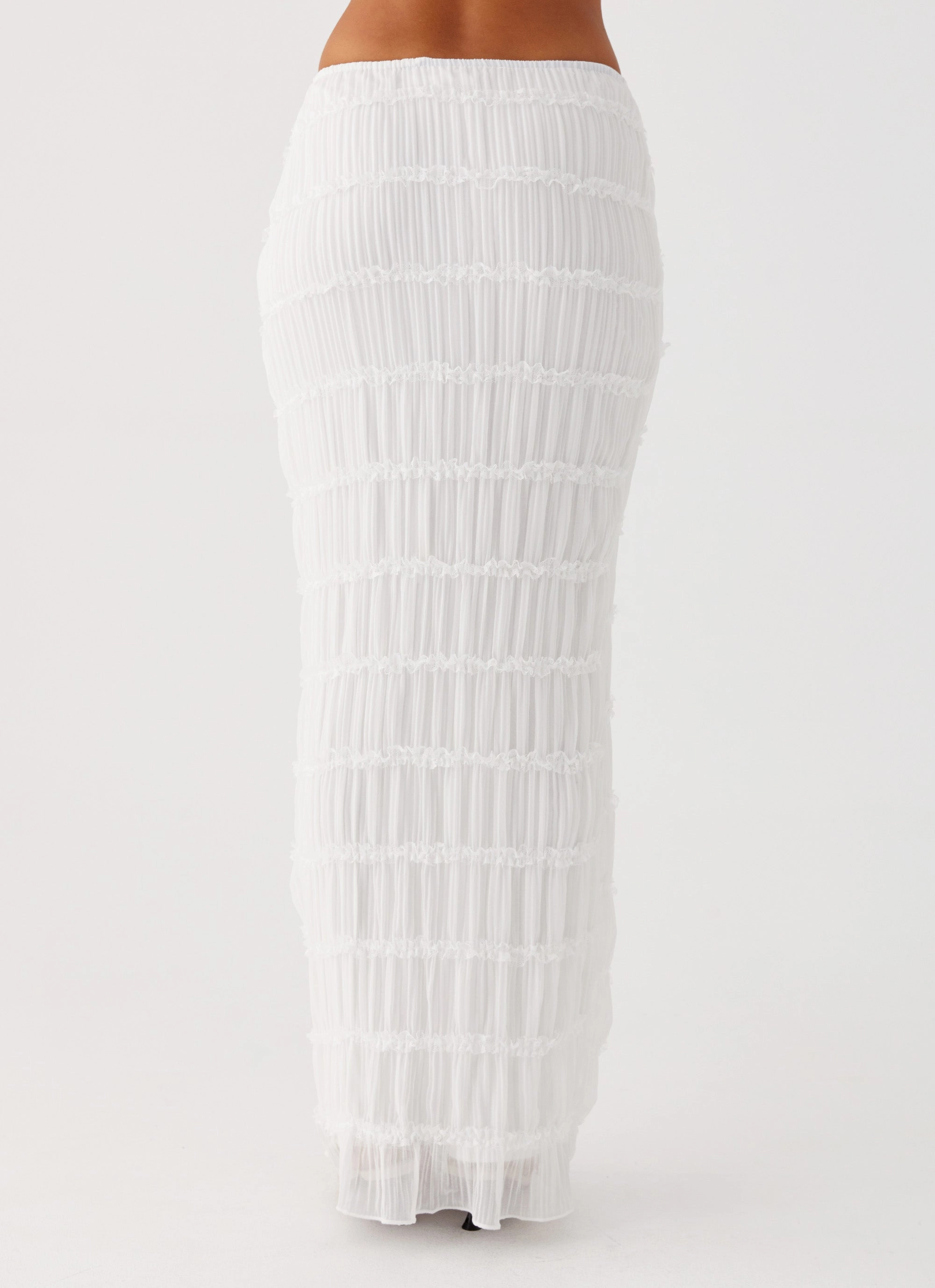 Sustainable Detail Focus Daydreaming Low Rise Maxi Skirt - White