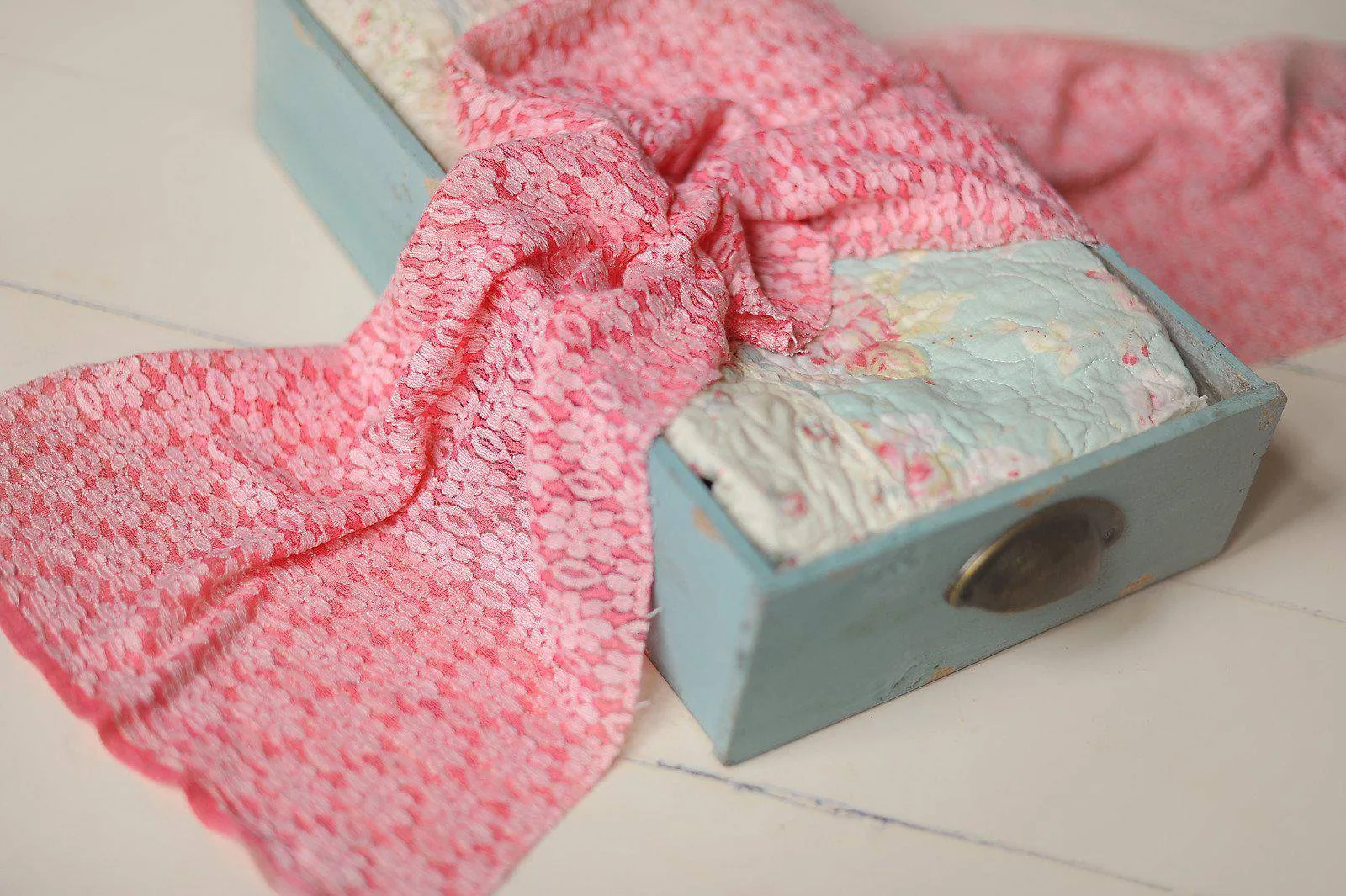 Coral and Cream Stretch Lace Wrap