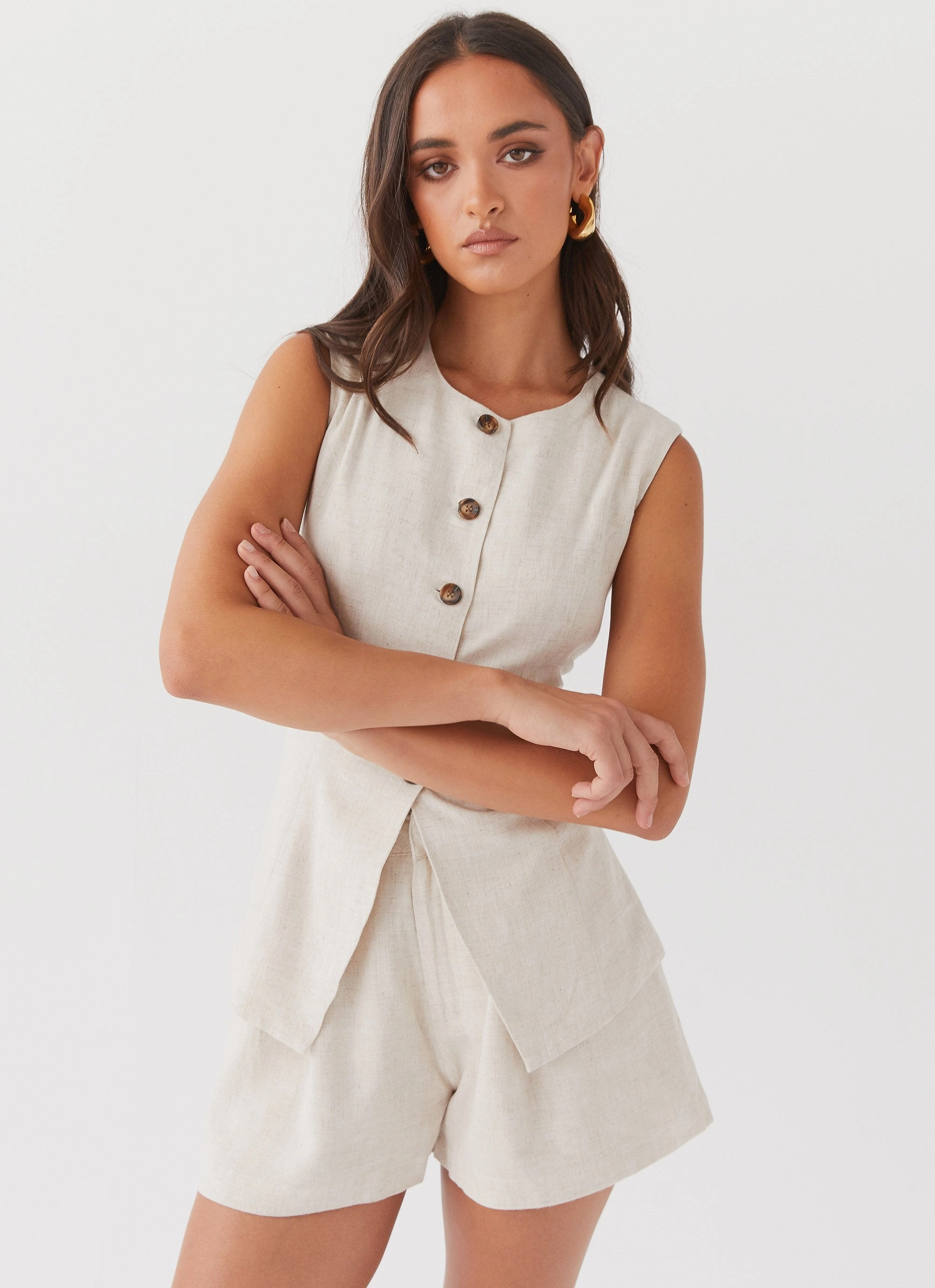 Relaxed Wear wrinkle free Born For Bordeaux Linen Shorts - Oatmeal