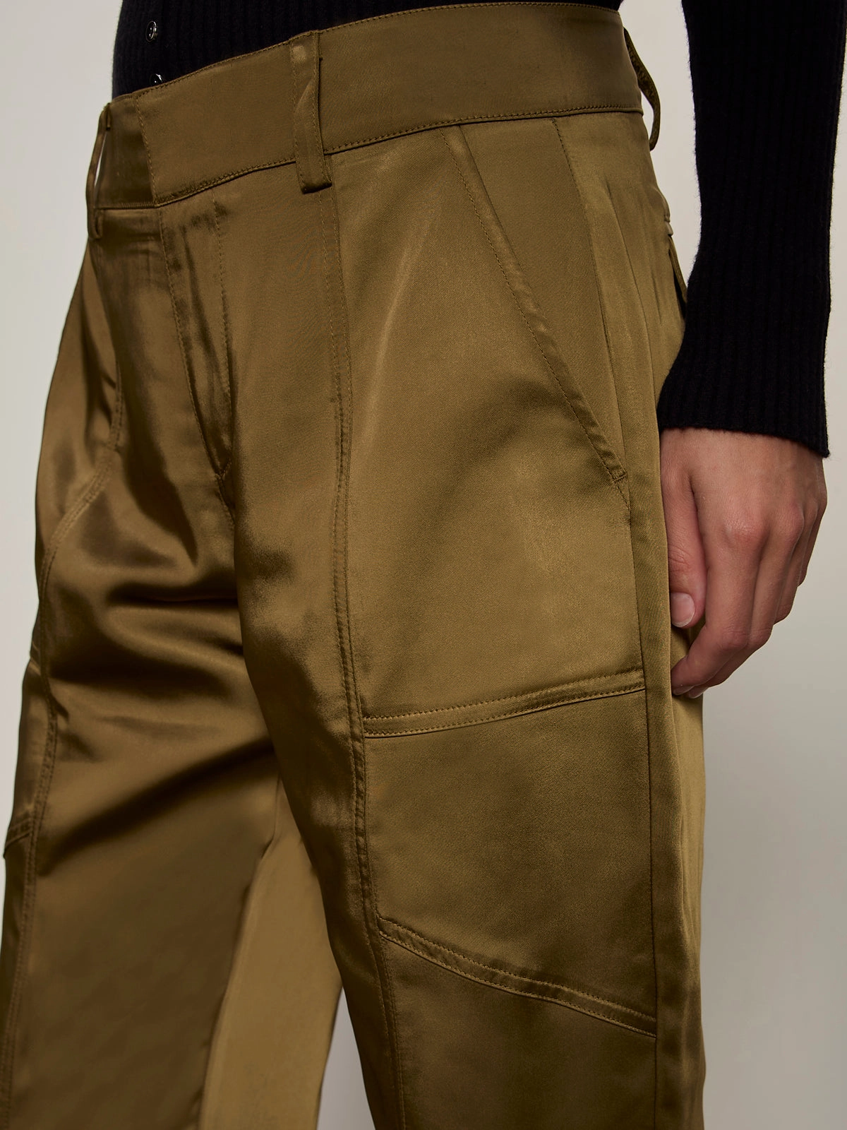 Free Movement Sahara Satin Tapered Pant Dirty Martini