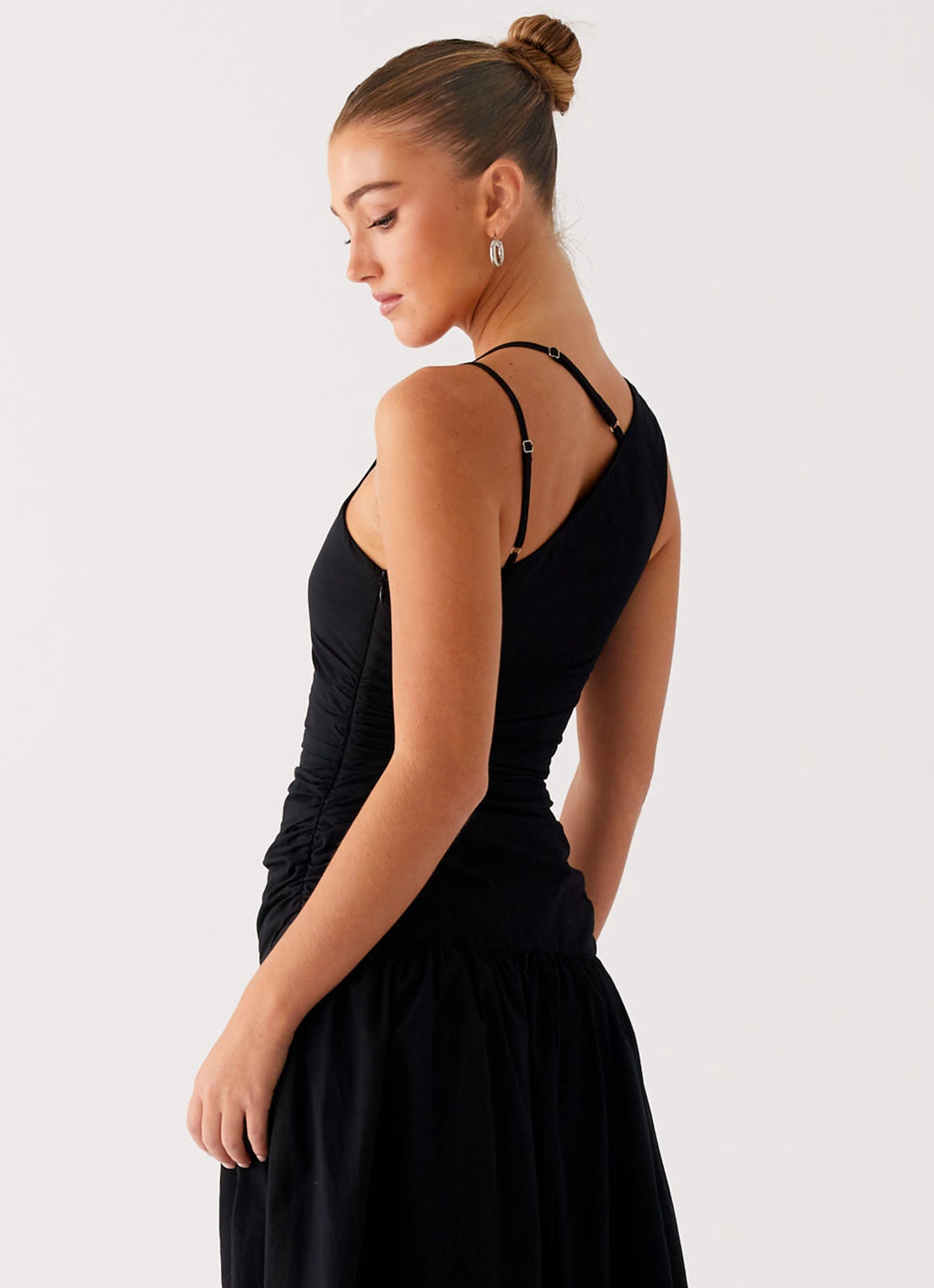 Cortez Maxi Dress - Black Effortless Layering Basic Mood